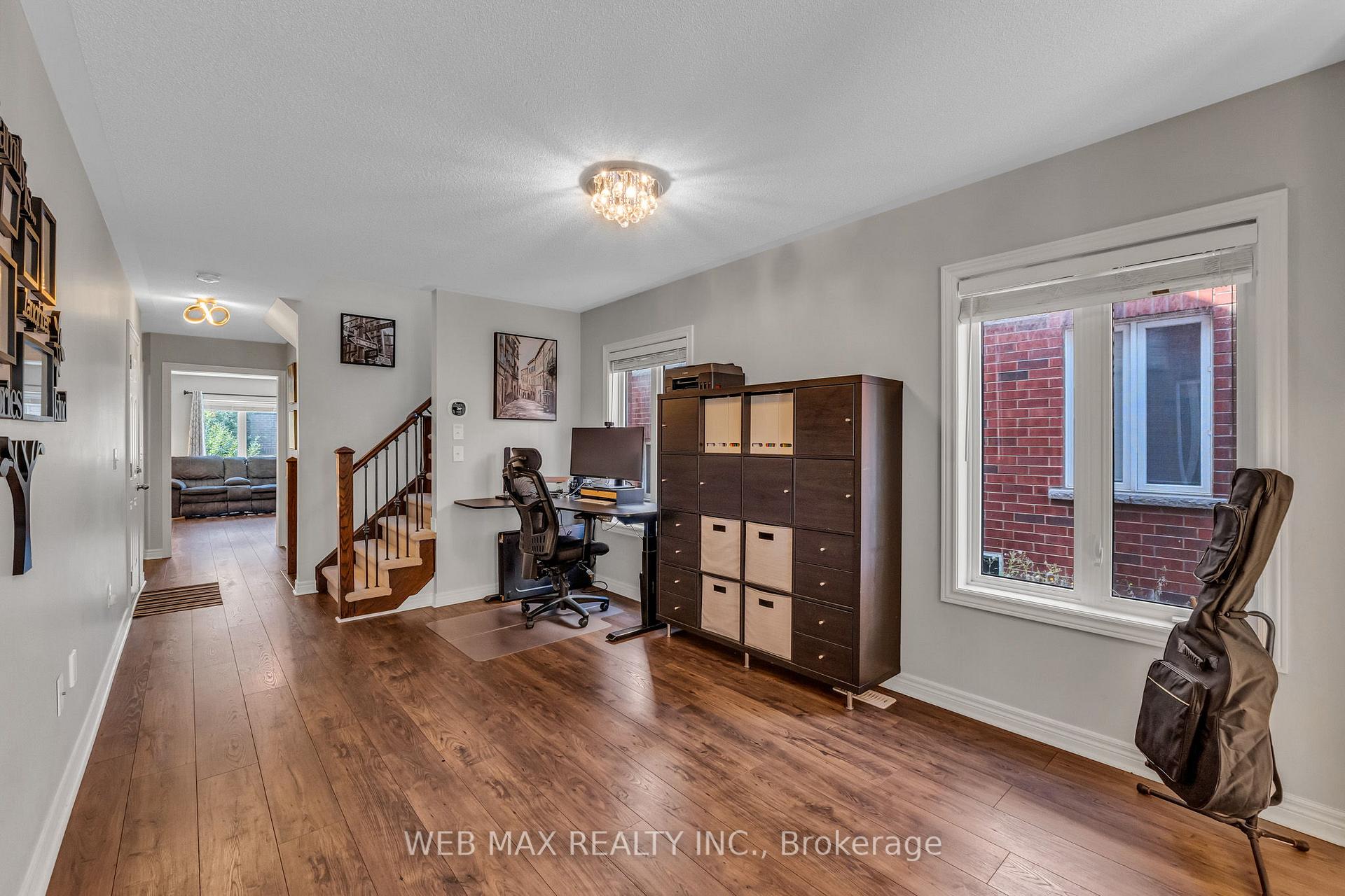 Photo 5 of 3360 Mikalda Road, Burlington, Alton — HOMEH