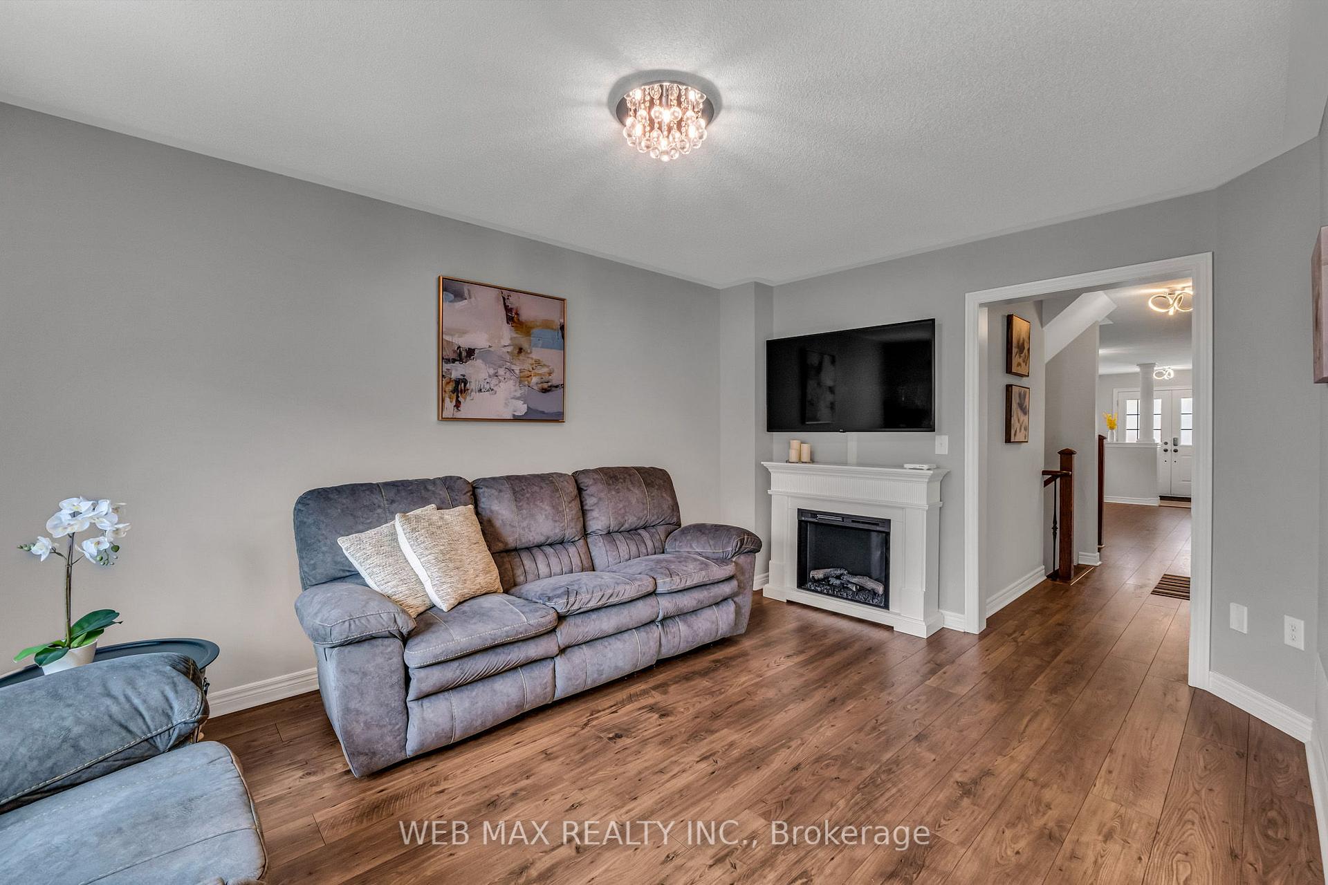 Photo 9 of 3360 Mikalda Road, Burlington, Alton — HOMEH