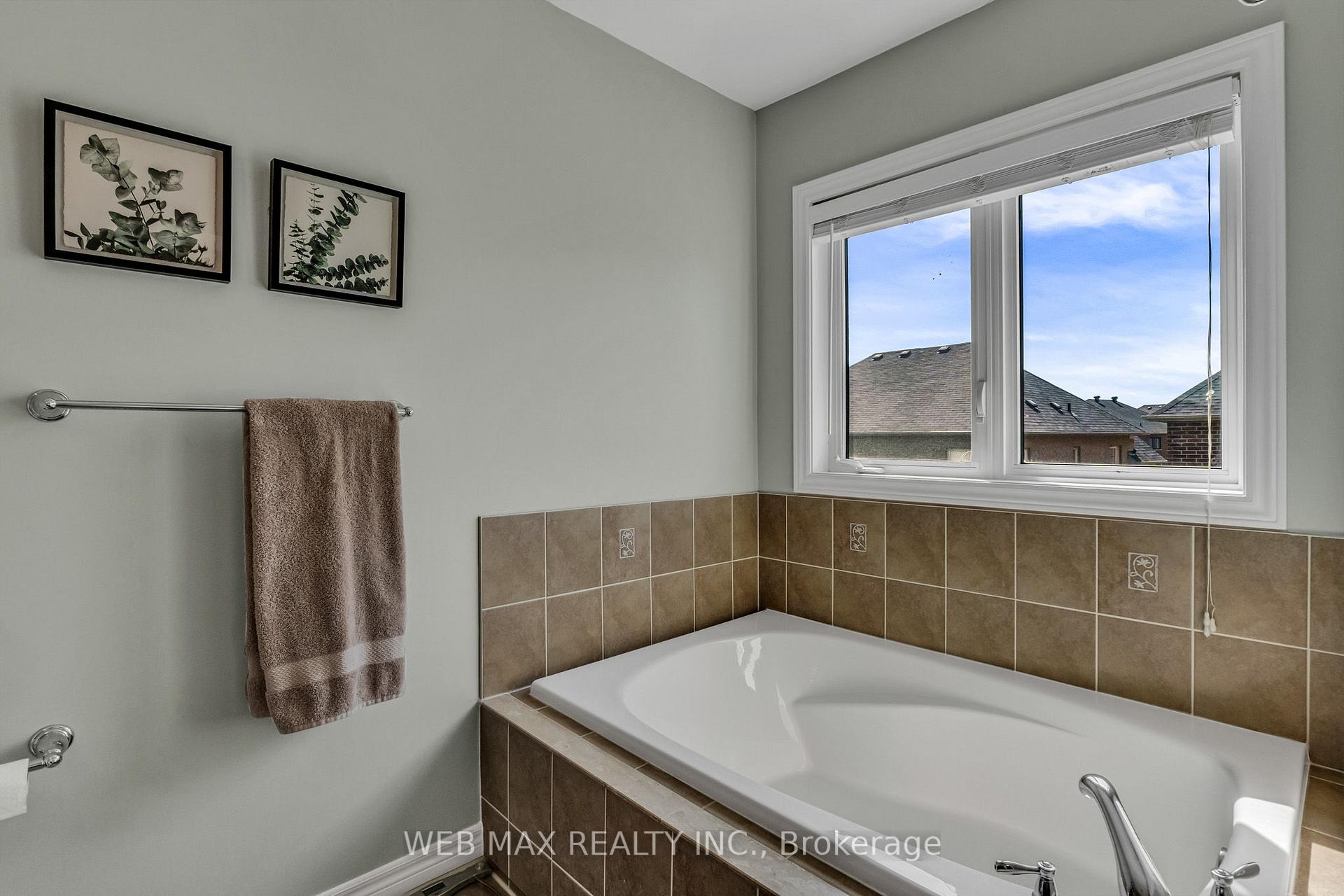 Photo 17 of 3360 Mikalda Road, Burlington, Alton — HOMEH