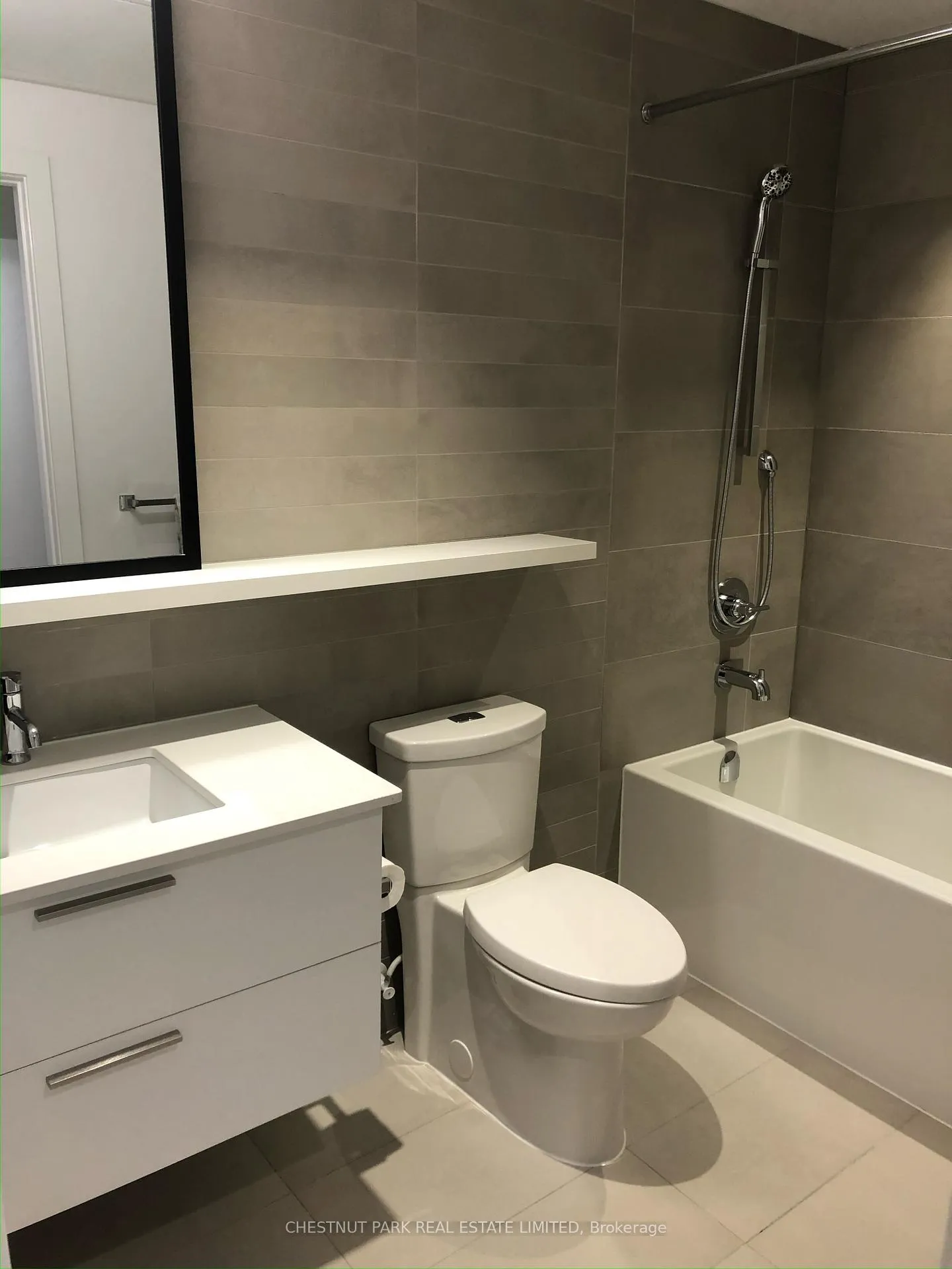 Photo 9 of Unit 806, 501 Adelaide Street W, Toronto, Waterfront Communities — HOMEH