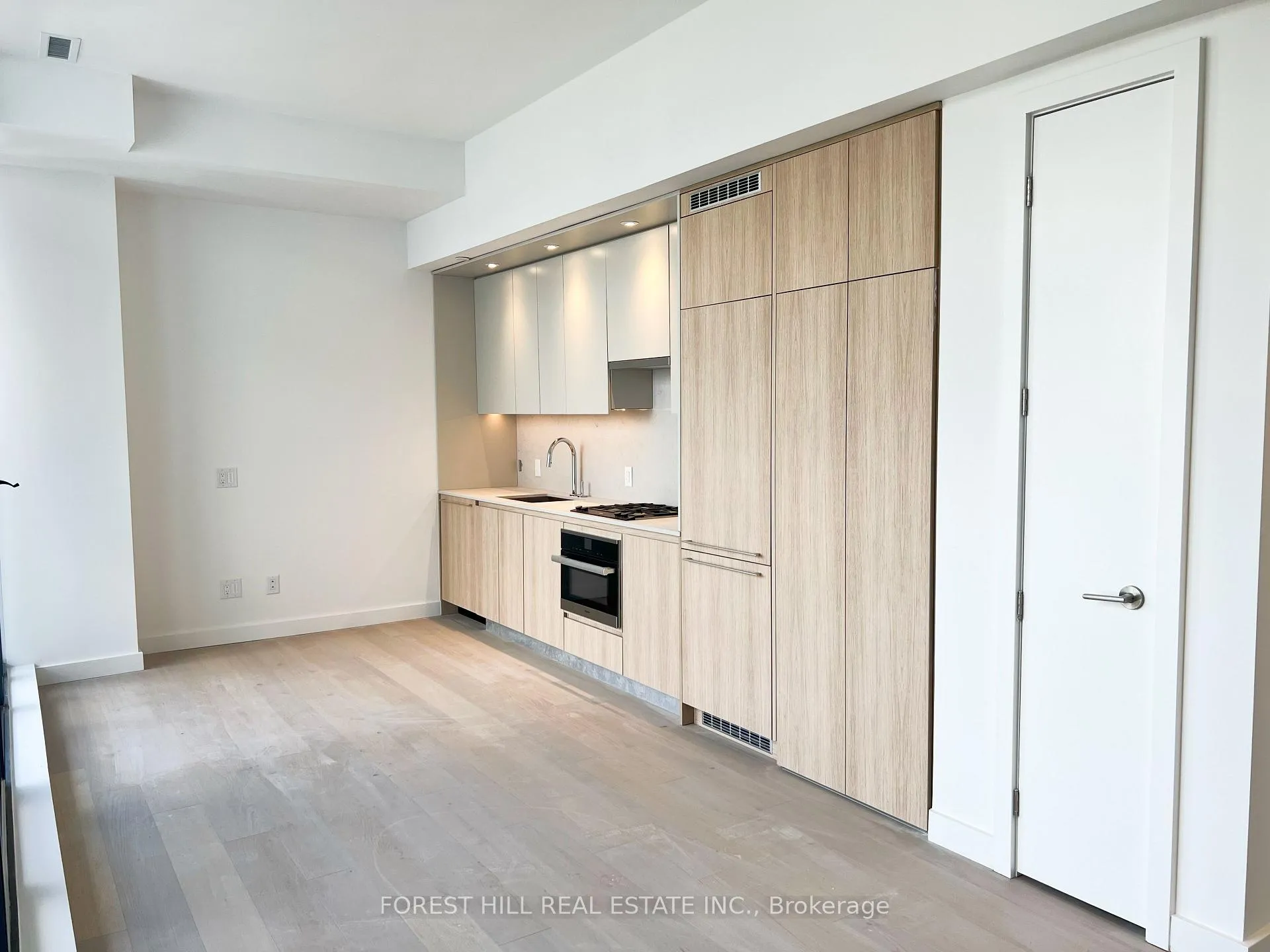 Photo 5 of Unit 2208, 81 Wellesley Street E, Toronto, Church-Yonge Corridor — HOMEH
