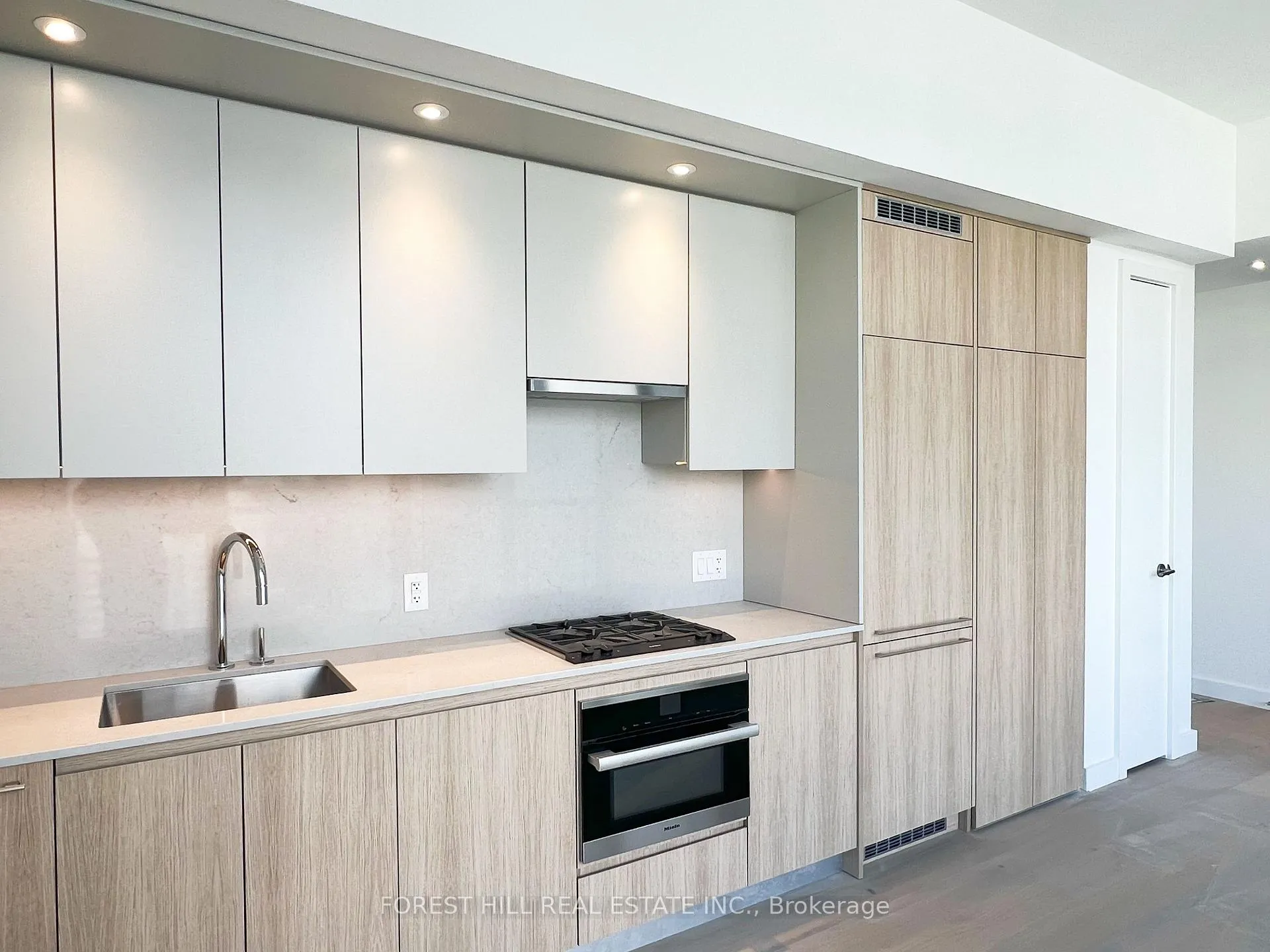 Photo 6 of Unit 2208, 81 Wellesley Street E, Toronto, Church-Yonge Corridor — HOMEH