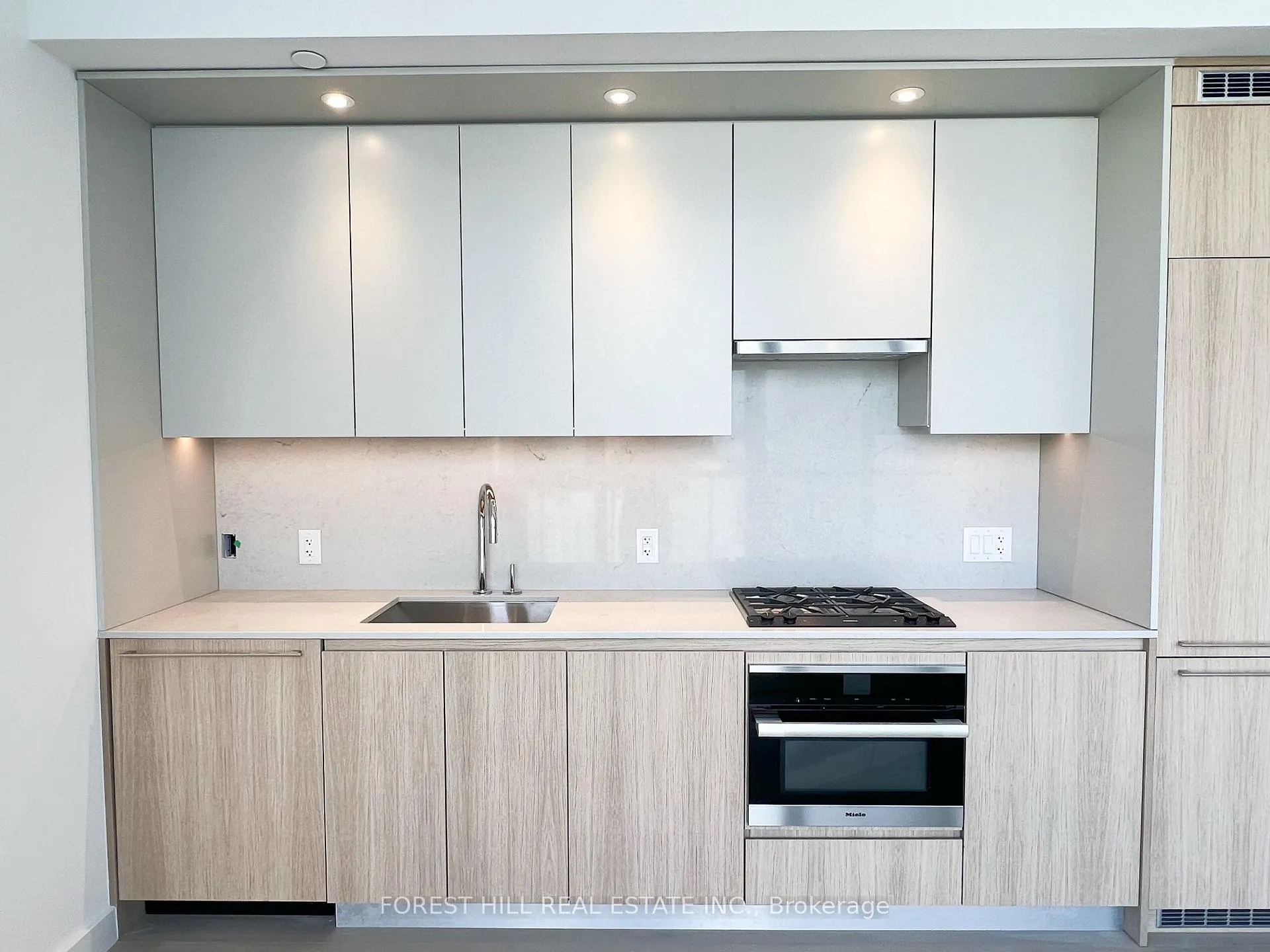 Photo 7 of Unit 2208, 81 Wellesley Street E, Toronto, Church-Yonge Corridor — HOMEH