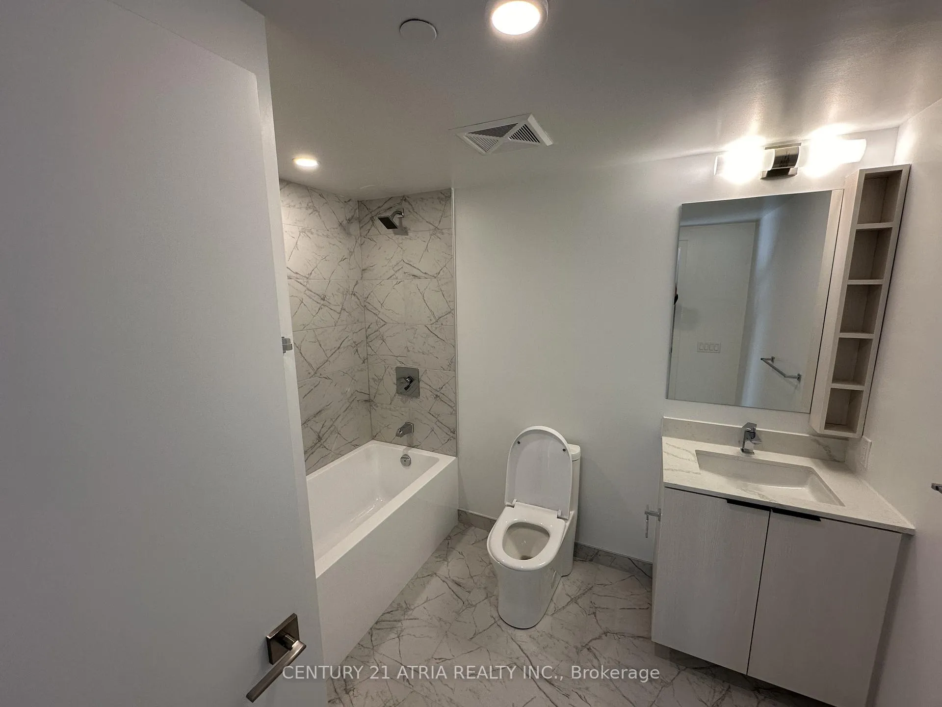 Photo 3 of Unit 1503, 82 Dalhousie Street, Toronto, Church-Yonge Corridor — HOMEH