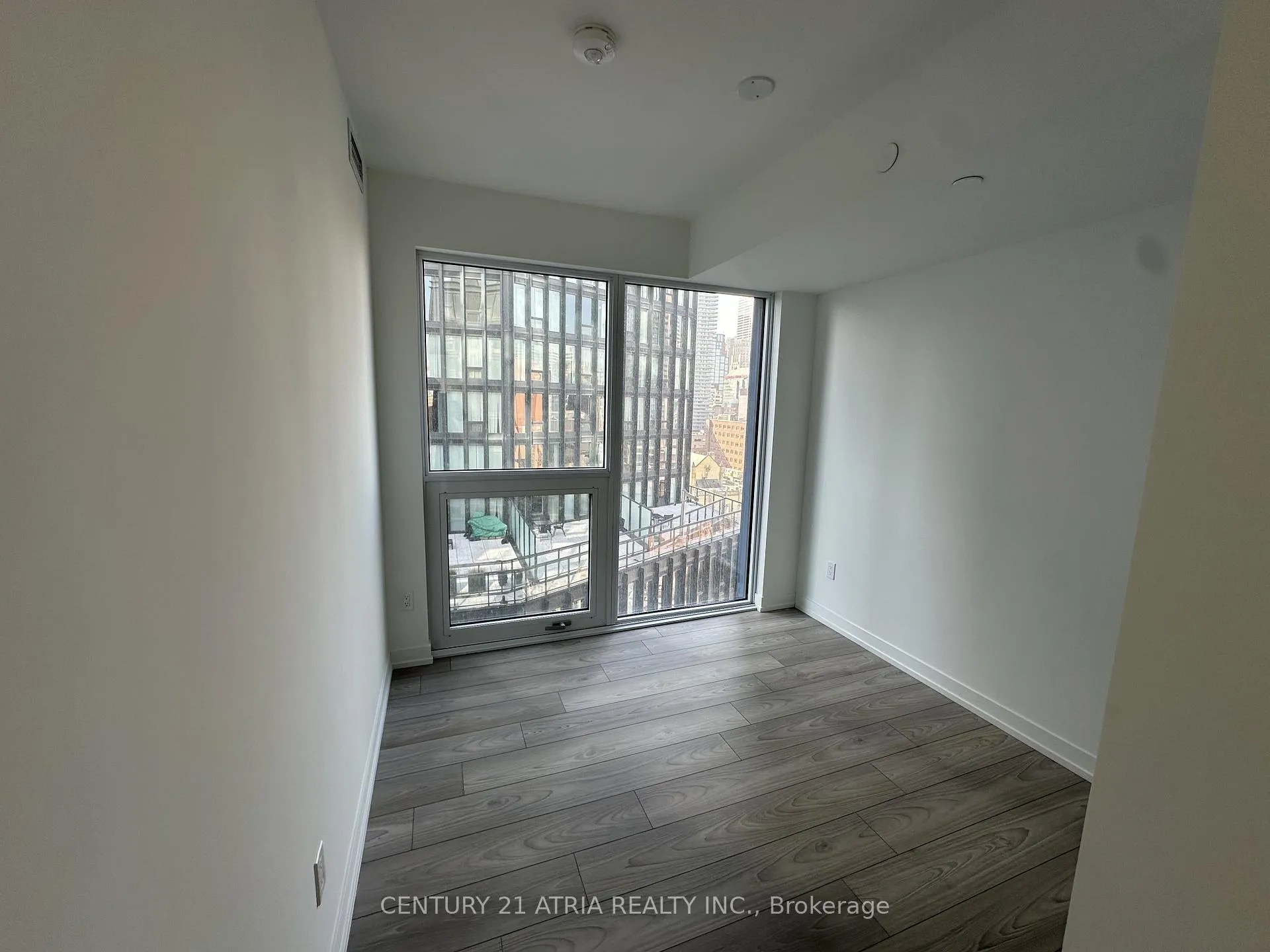 Photo 5 of Unit 1503, 82 Dalhousie Street, Toronto, Church-Yonge Corridor — HOMEH