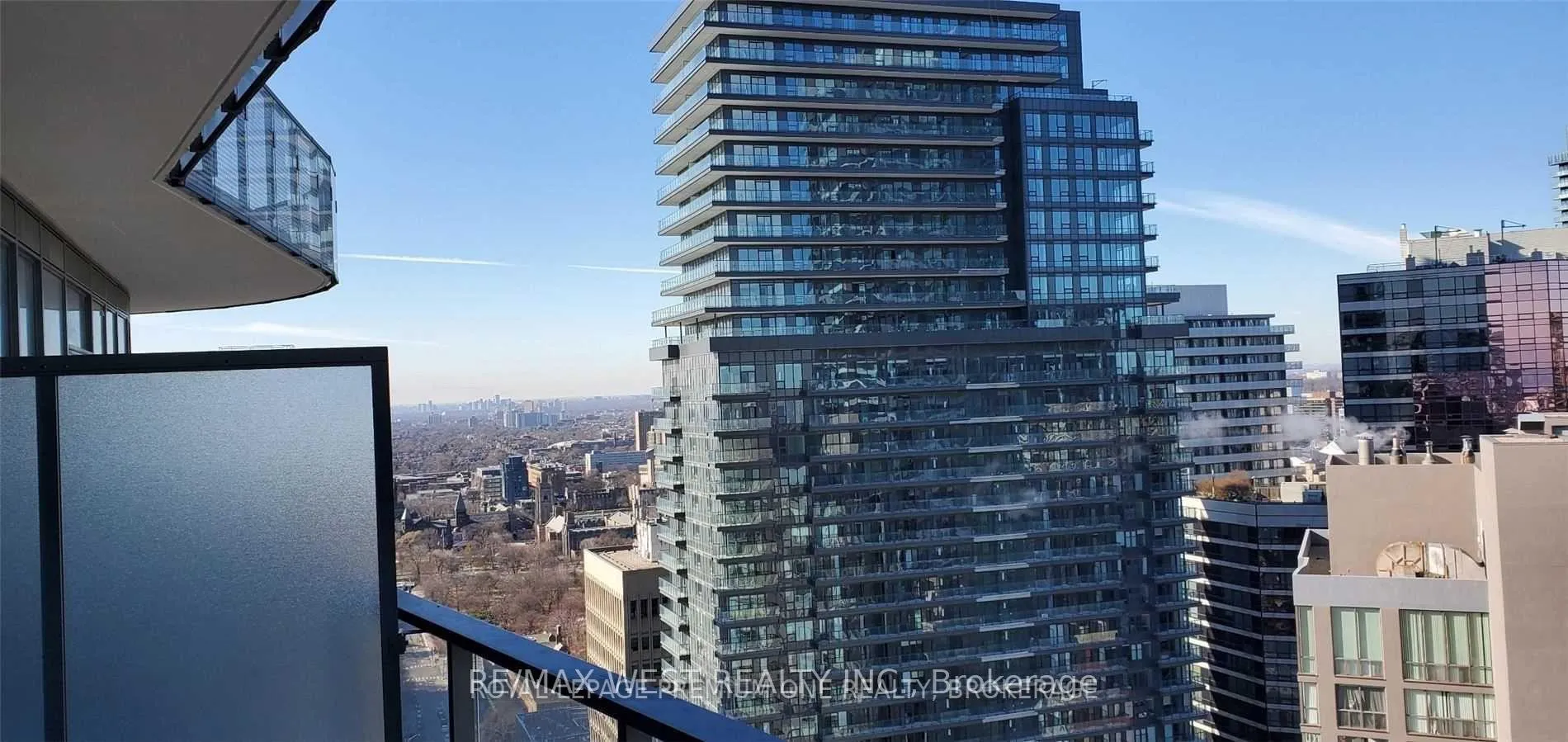 Photo 8 of Unit 2910, 11 Wellesley Street W, Toronto, Bay Street Corridor — HOMEH