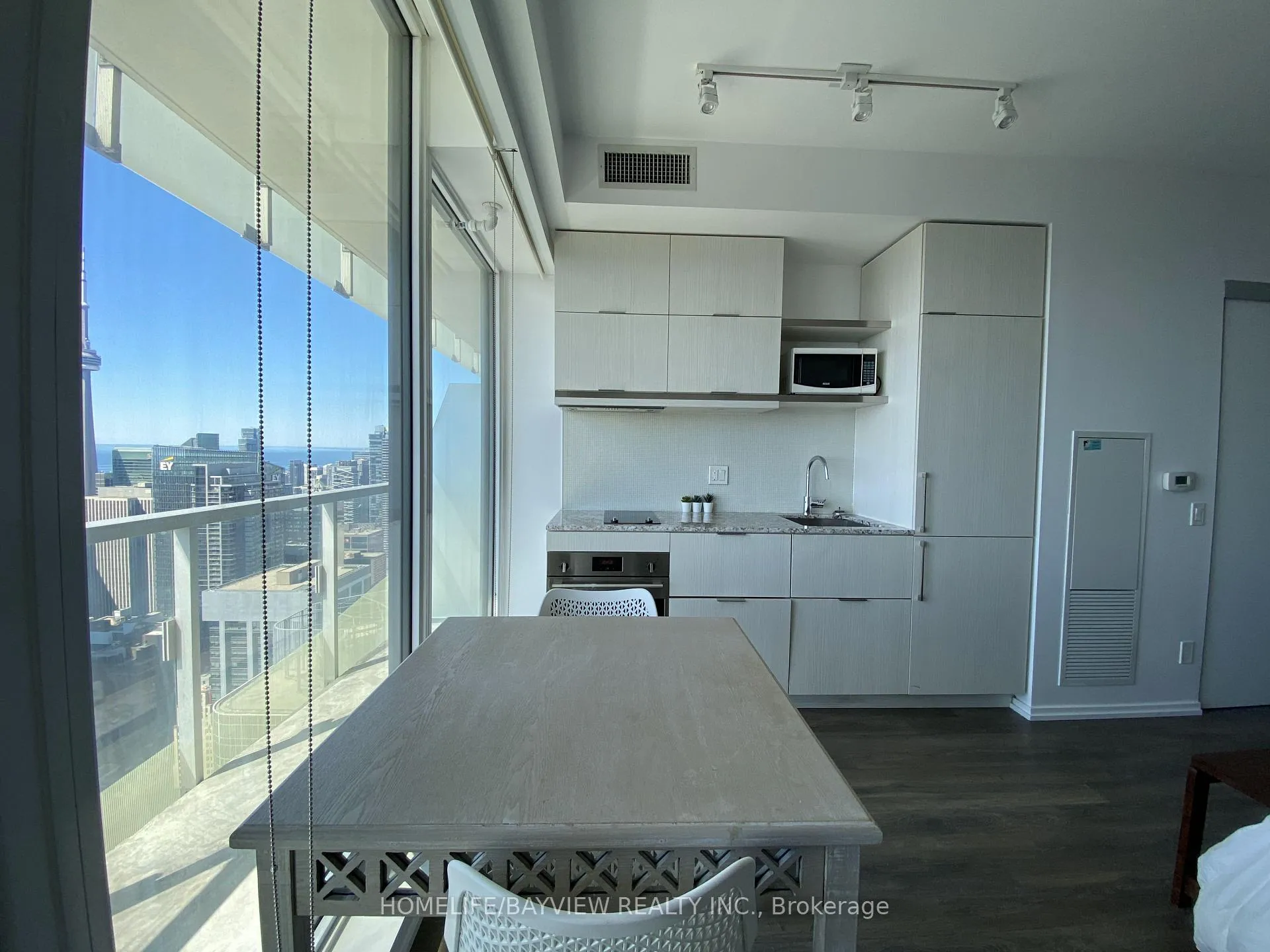 Photo 4 of Unit 5908, 197 Yonge Street, Toronto, Church-Yonge Corridor — HOMEH