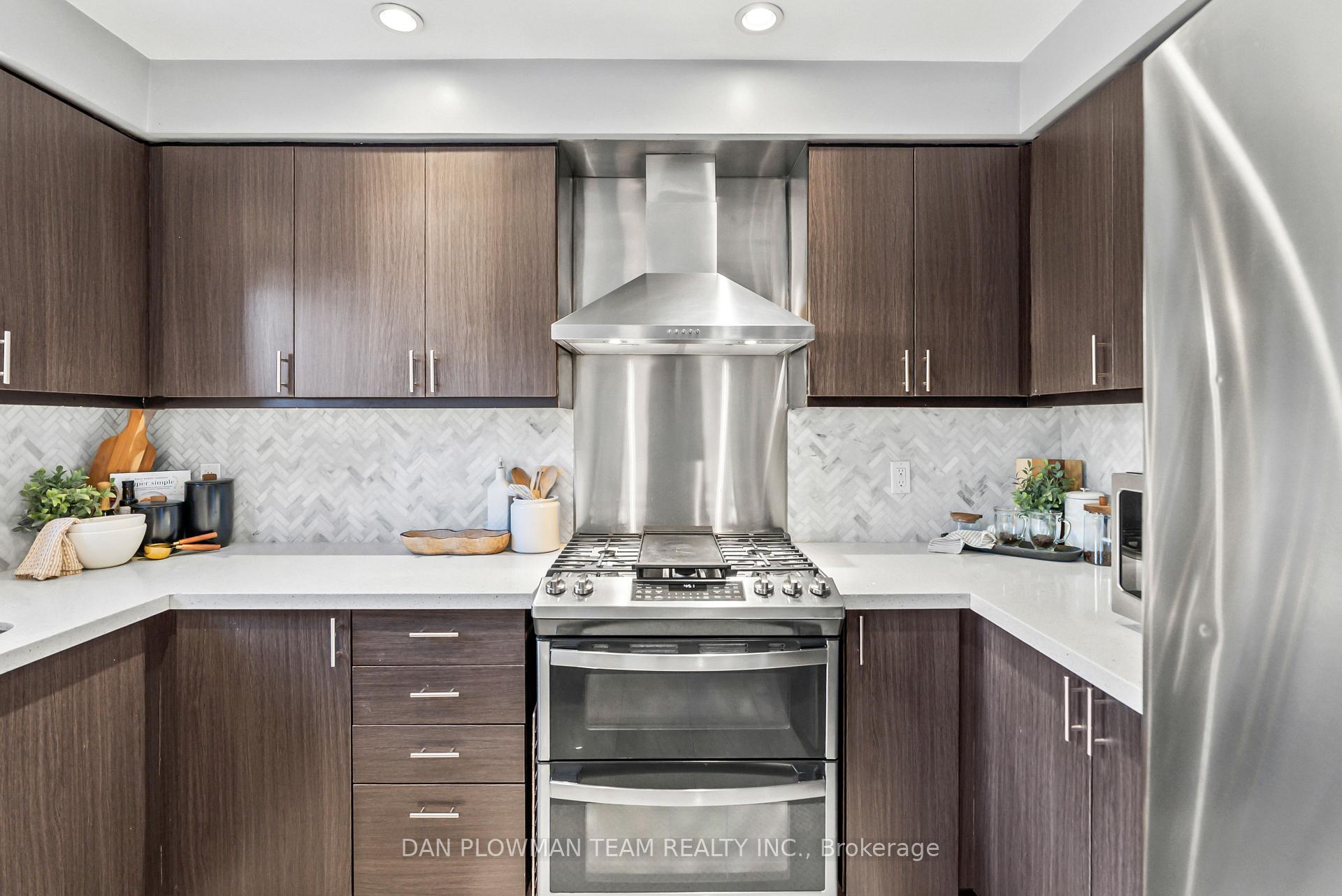 Photo 9 of 97 Hammond Street, Clarington, Bowmanville — HOMEH