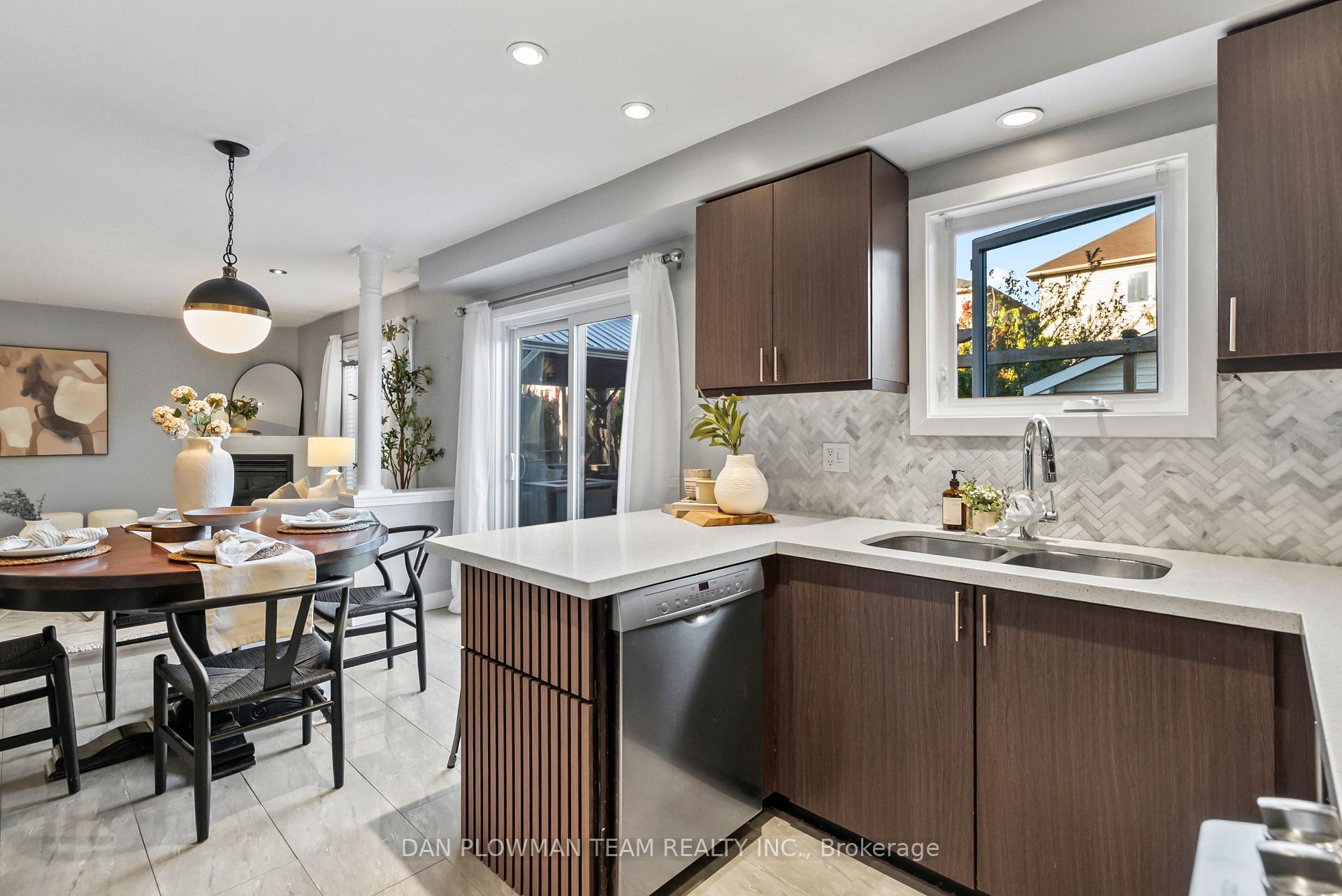 Photo 11 of 97 Hammond Street, Clarington, Bowmanville — HOMEH