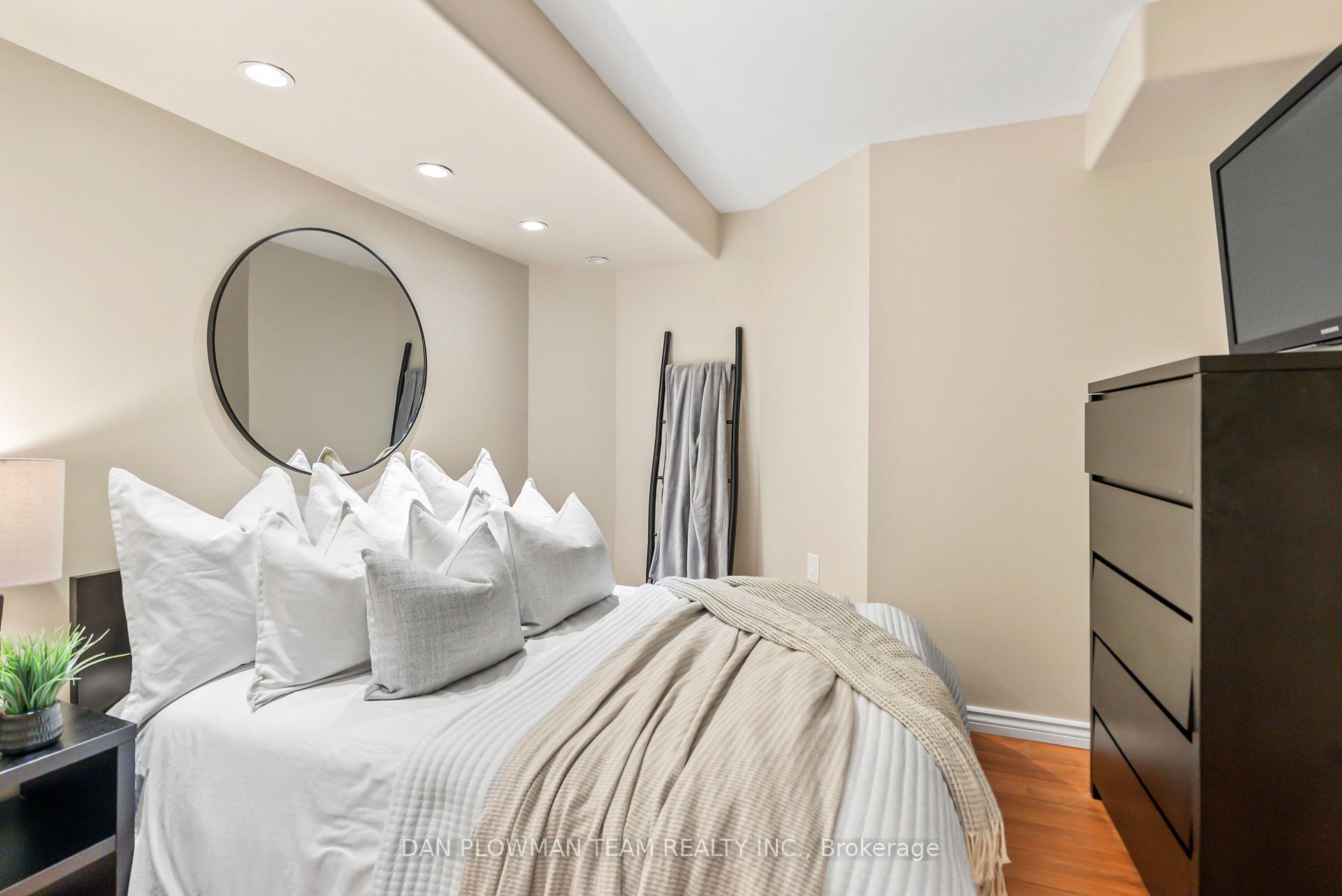 Photo 38 of 97 Hammond Street, Clarington, Bowmanville — HOMEH