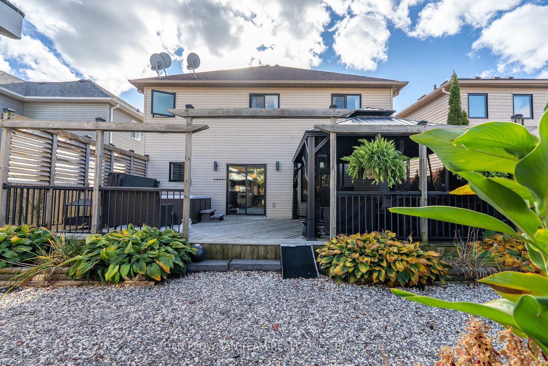 Photo 45 of 97 Hammond Street, Clarington, Bowmanville — HOMEH