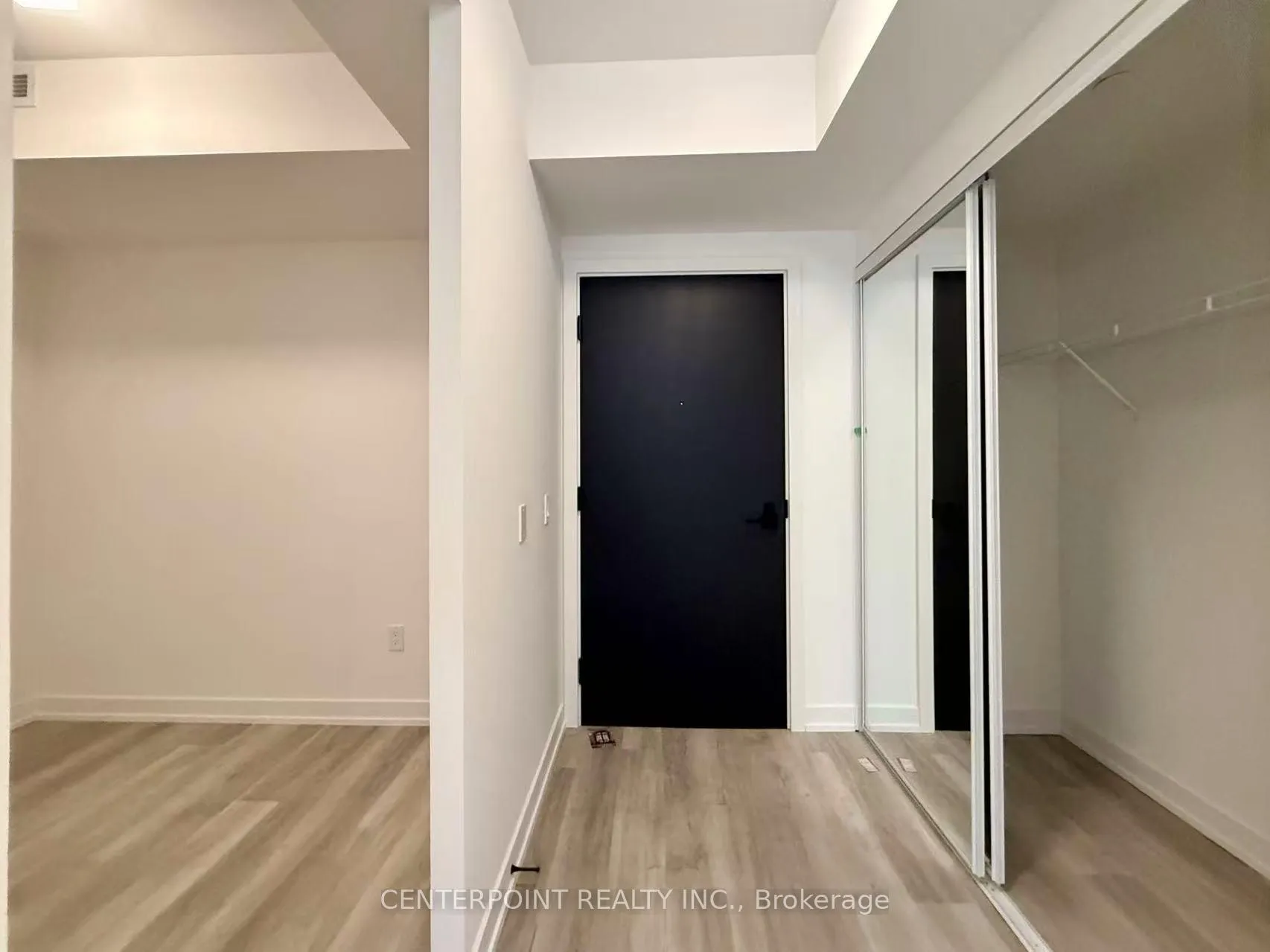 Photo 2 of Unit LPH22, 28 Eastern Avenue, Toronto, Moss Park — HOMEH