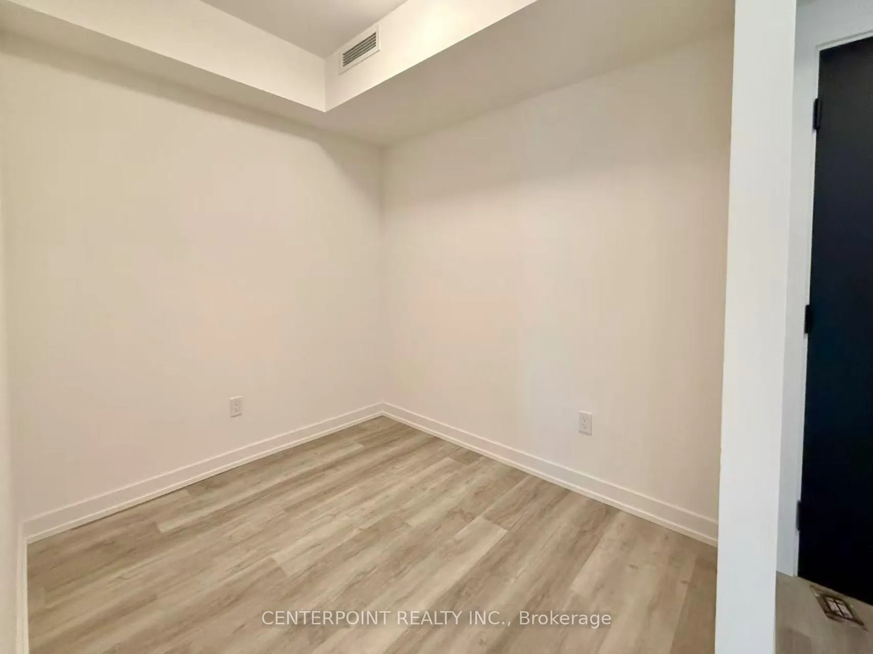Photo 3 of Unit LPH22, 28 Eastern Avenue, Toronto, Moss Park — HOMEH
