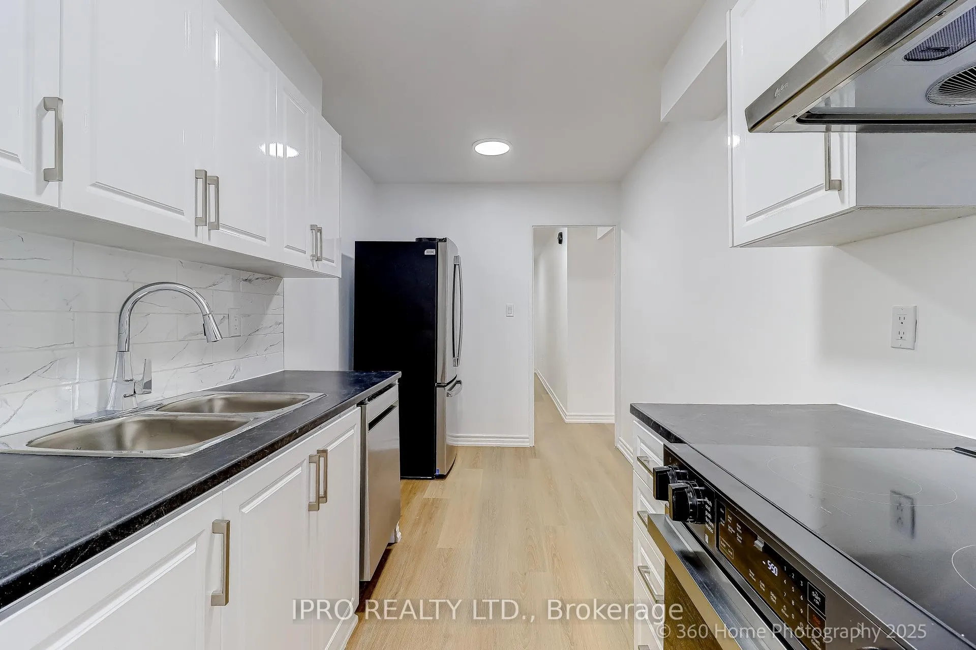 Front of Unit 803, 3 Massey Square