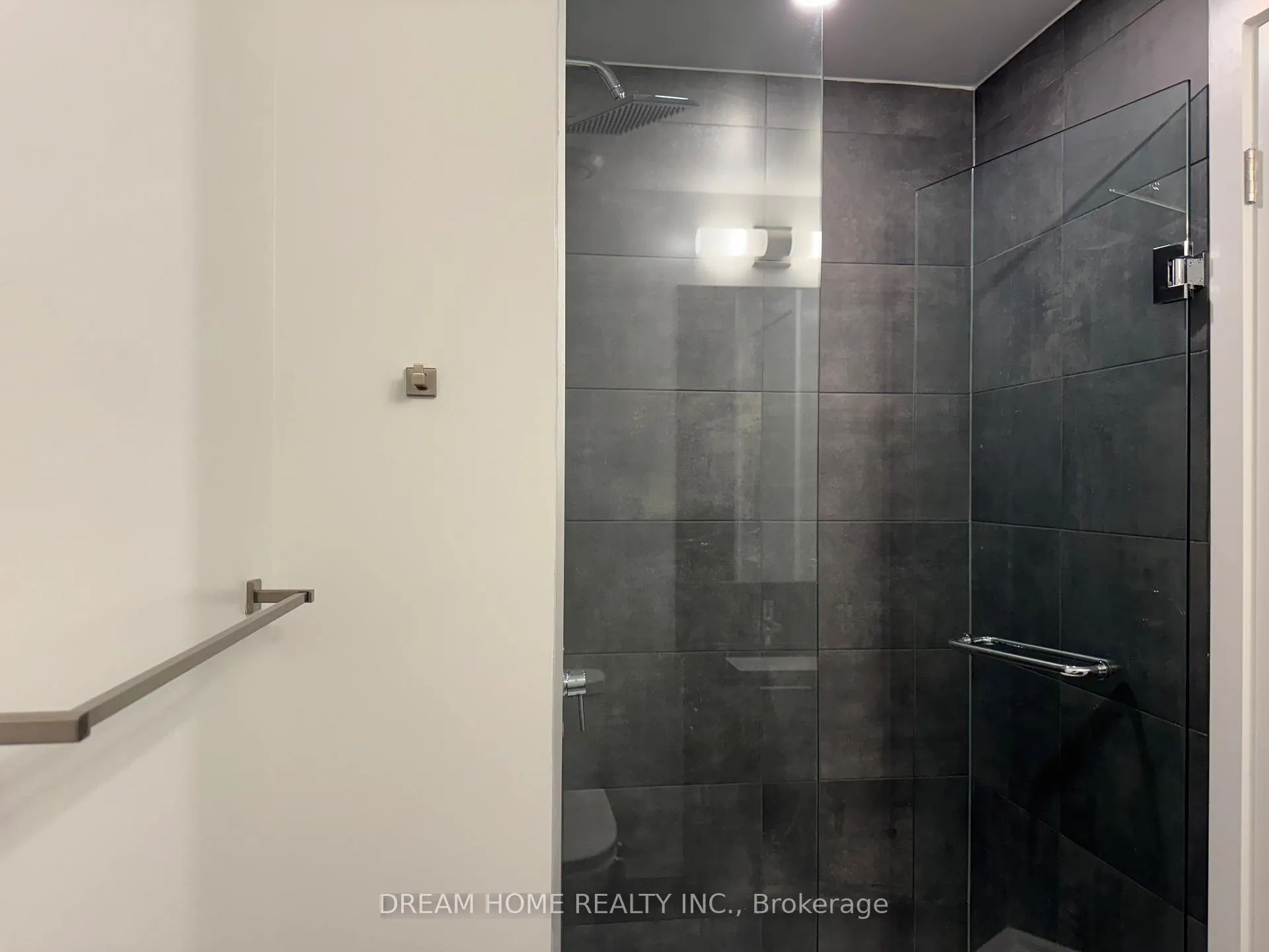 Photo 6 of Unit 5509, 8 Wellesley Street W, Toronto, Bay Street Corridor — HOMEH