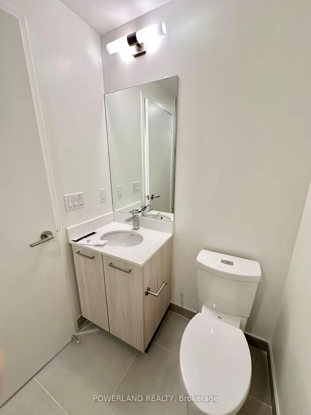 Photo 12 of Unit 2704, 65 Mutual Street, Toronto, Church-Yonge Corridor — HOMEH