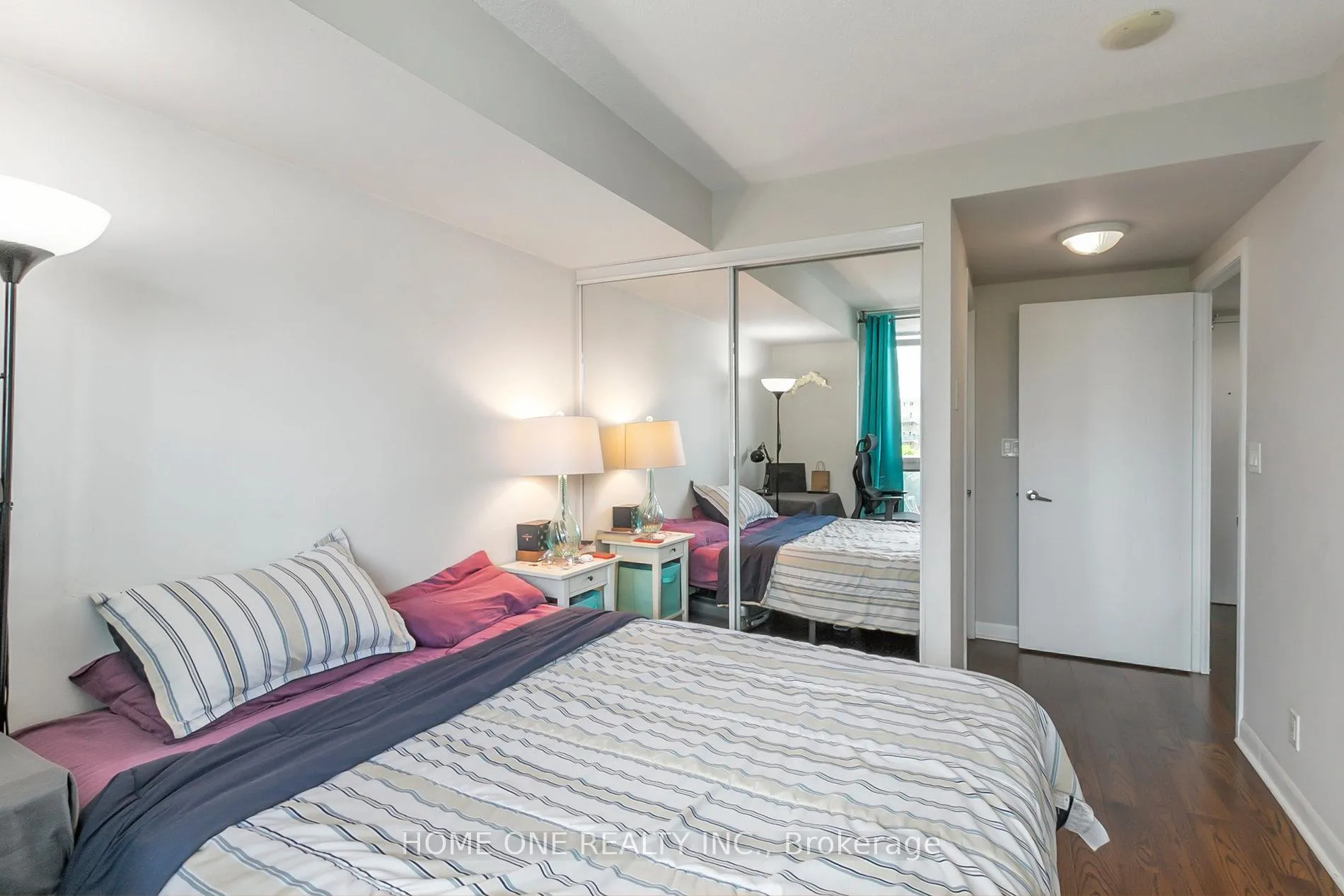 Photo 12 of Unit 619, 600 Fleet Street, Toronto, Niagara — HOMEH