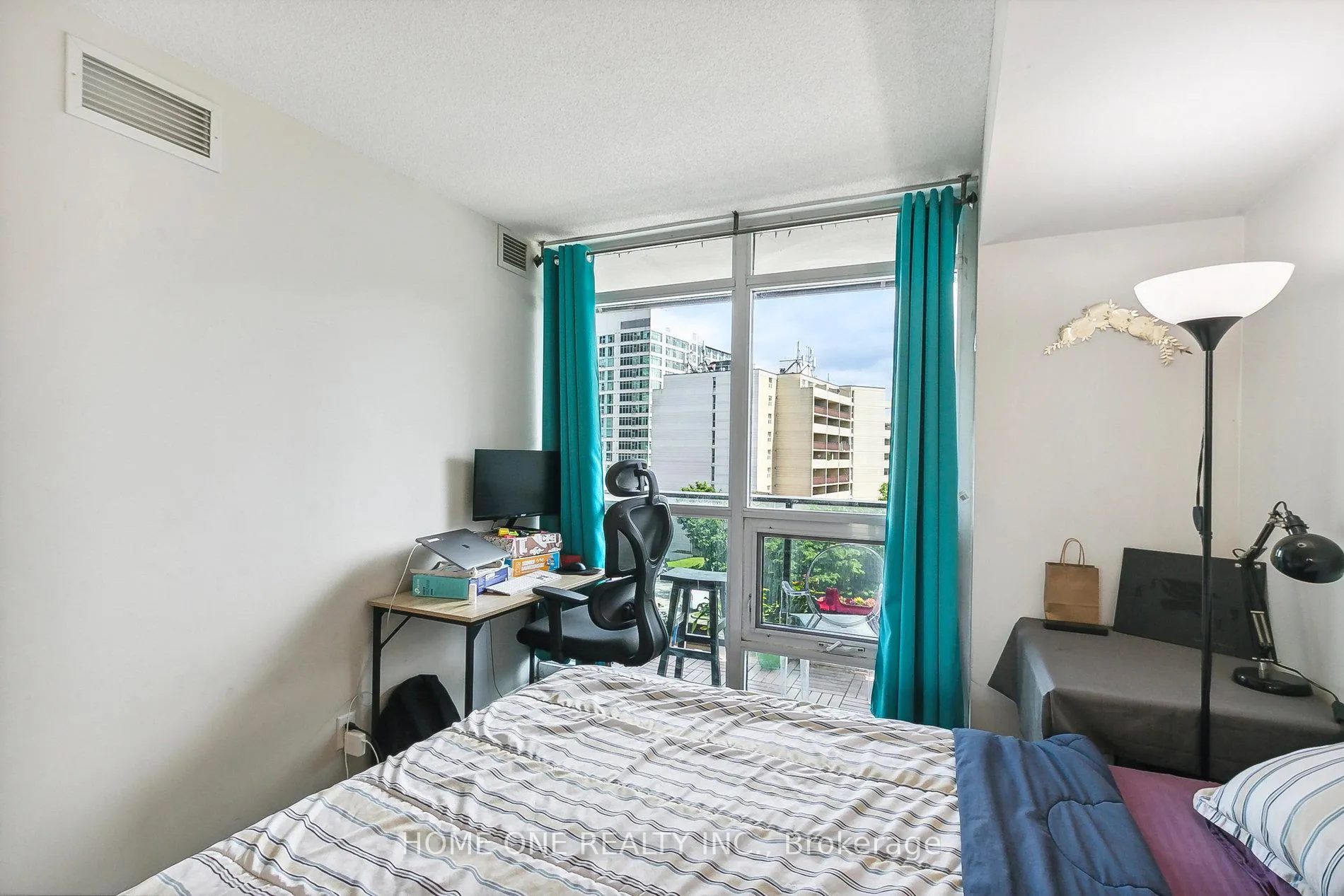 Photo 13 of Unit 619, 600 Fleet Street, Toronto, Niagara — HOMEH