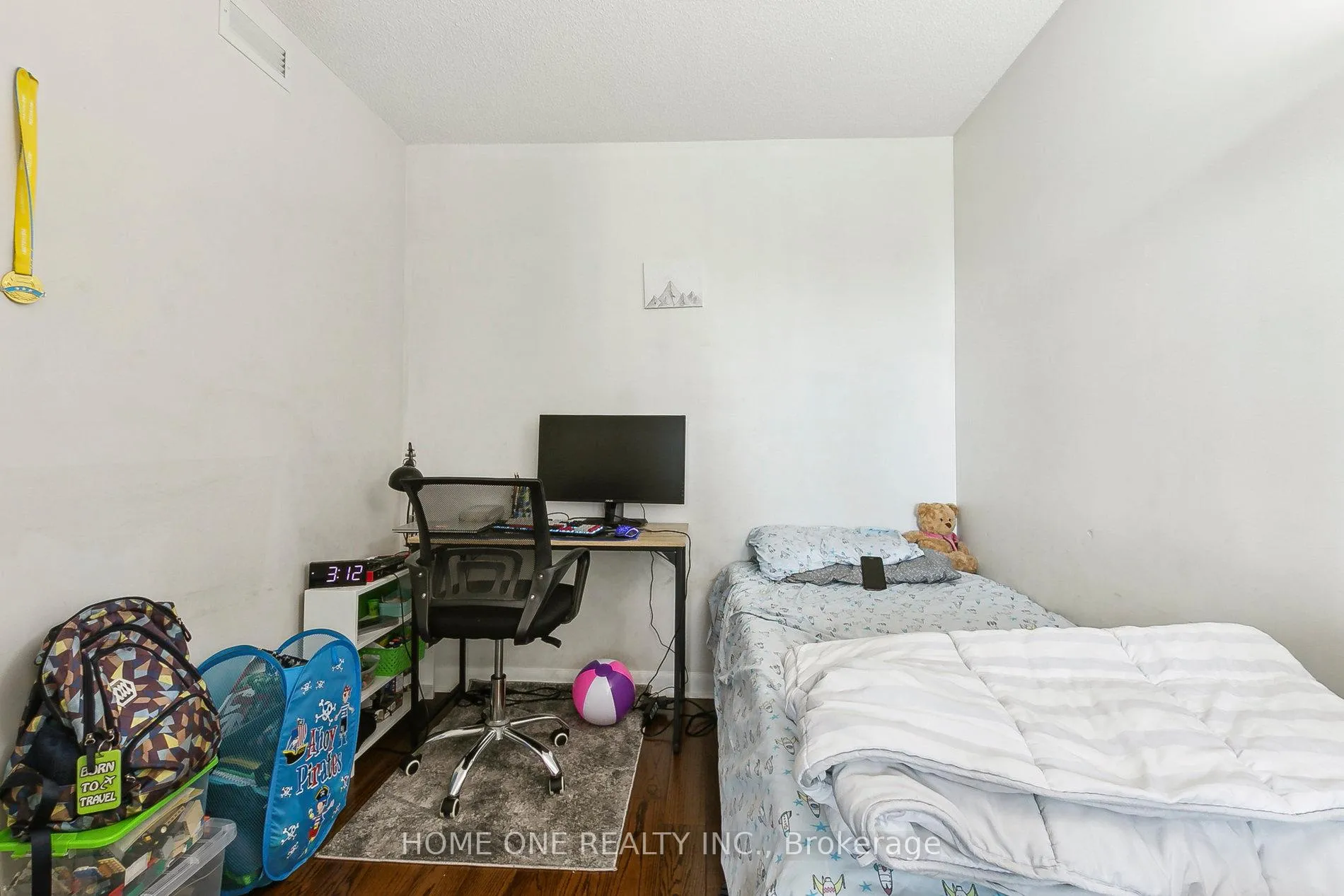 Photo 14 of Unit 619, 600 Fleet Street, Toronto, Niagara — HOMEH