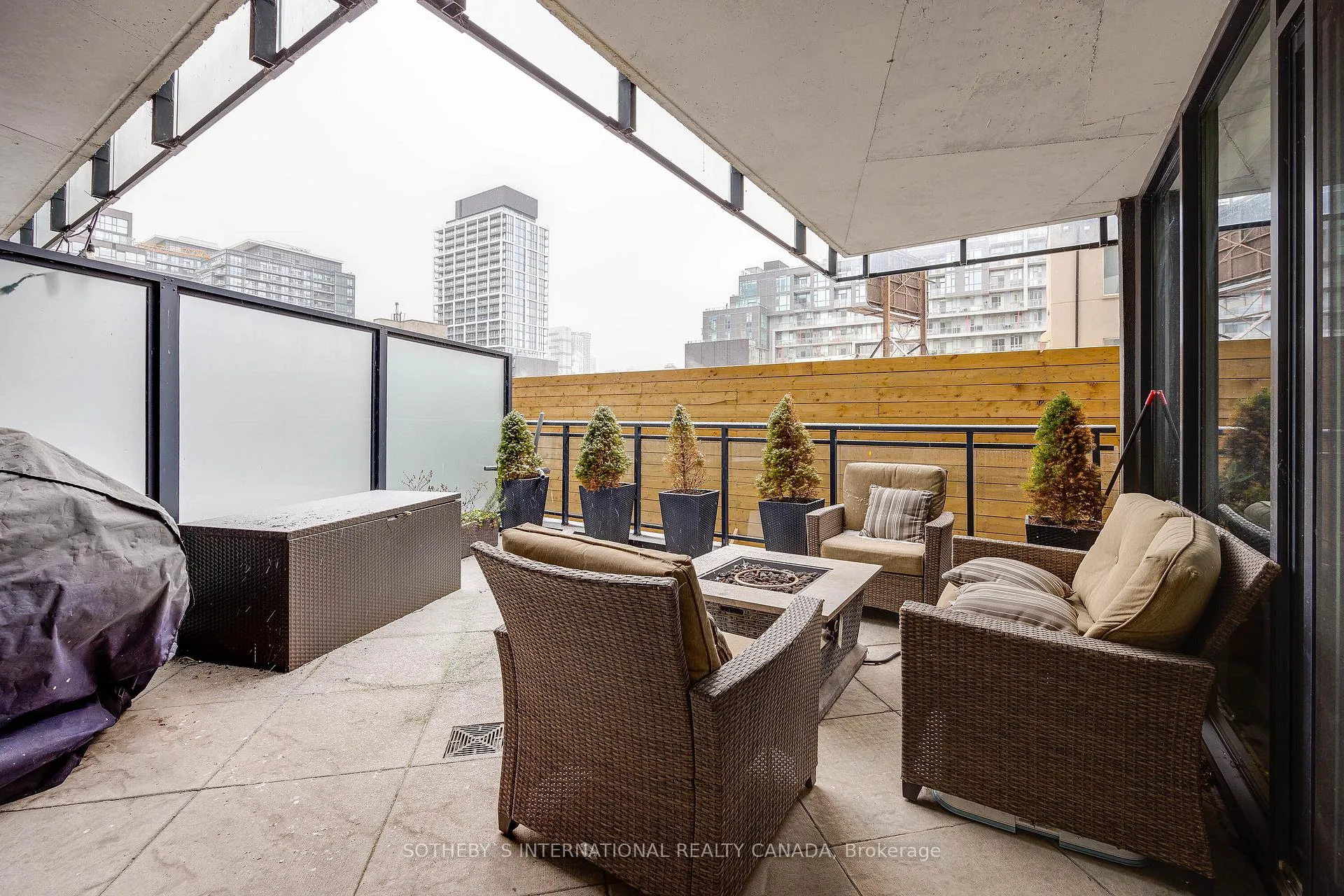 Photo 9 of Unit 202, 318 King Street E, Toronto, Church-Yonge Corridor — HOMEH