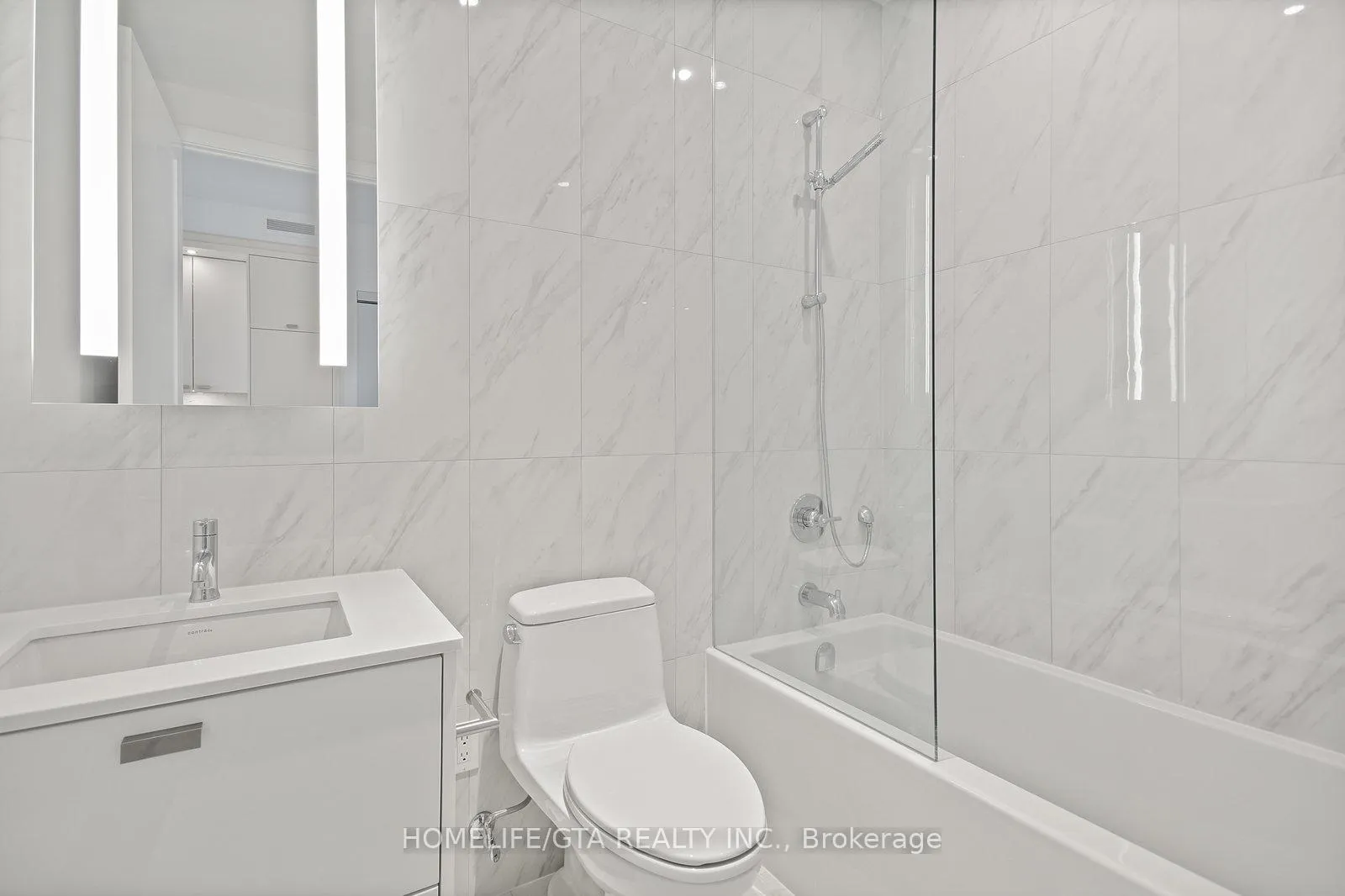 Photo 8 of Unit 2408, 470 Front Street W, Toronto, Waterfront Communities — HOMEH