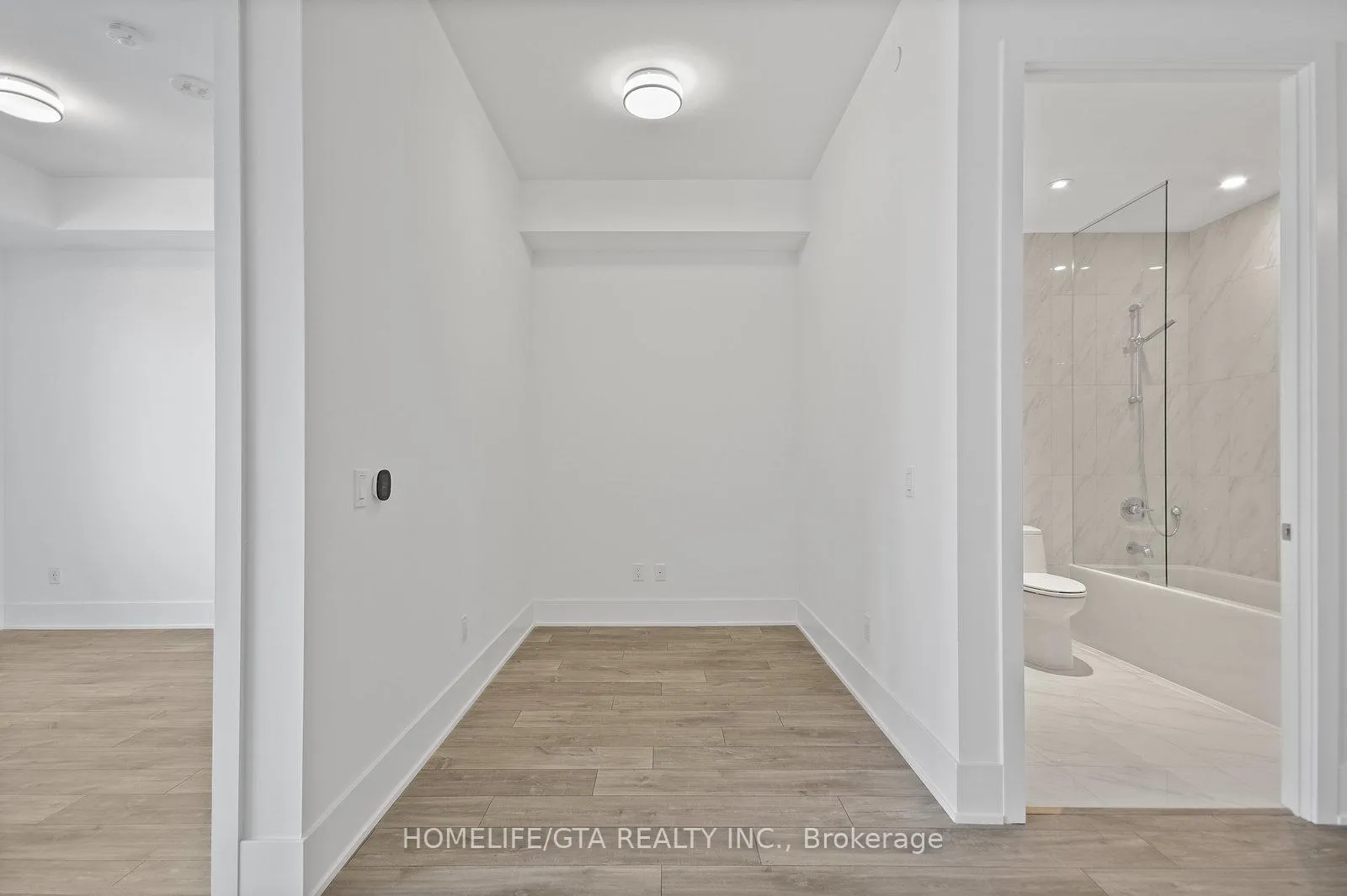 Photo 9 of Unit 2408, 470 Front Street W, Toronto, Waterfront Communities — HOMEH
