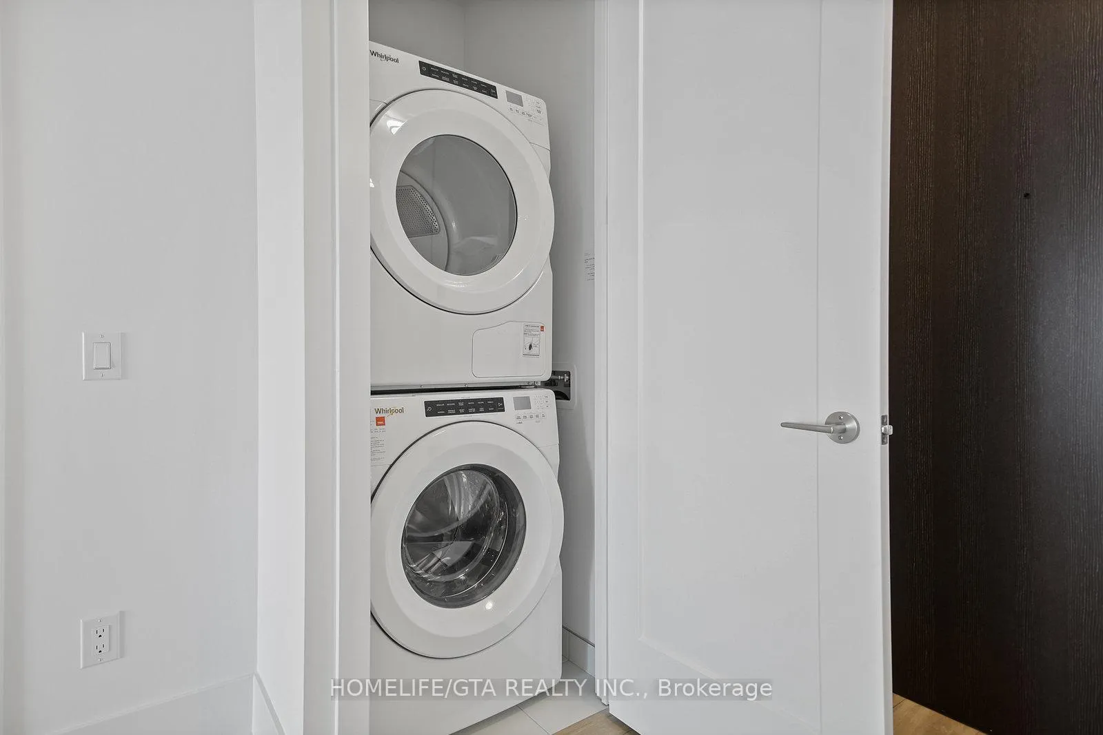 Photo 18 of Unit 2408, 470 Front Street W, Toronto, Waterfront Communities — HOMEH