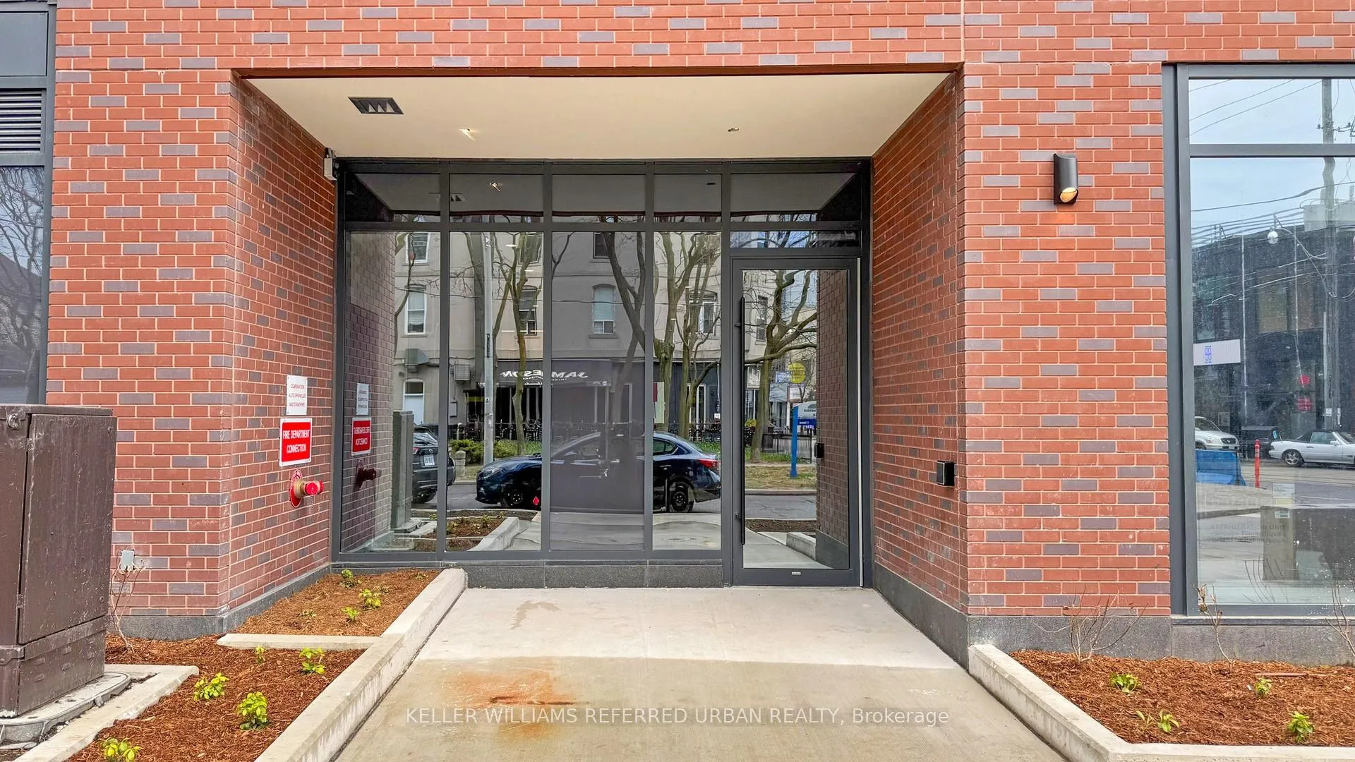 Photo 2 of Unit 606, 5 Lakeview Avenue, Toronto, Trinity-Bellwoods — HOMEH