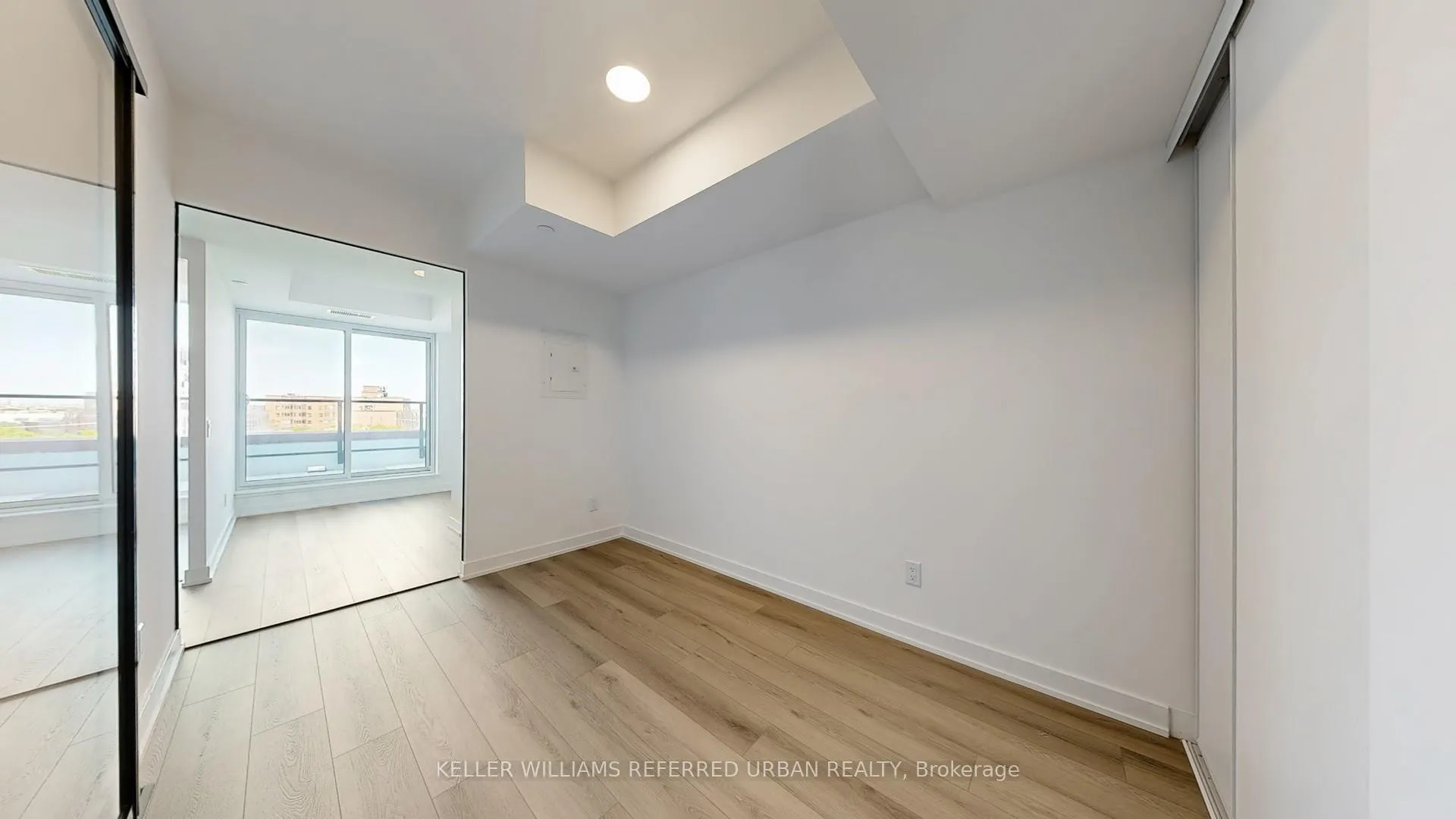 Photo 10 of Unit 606, 5 Lakeview Avenue, Toronto, Trinity-Bellwoods — HOMEH
