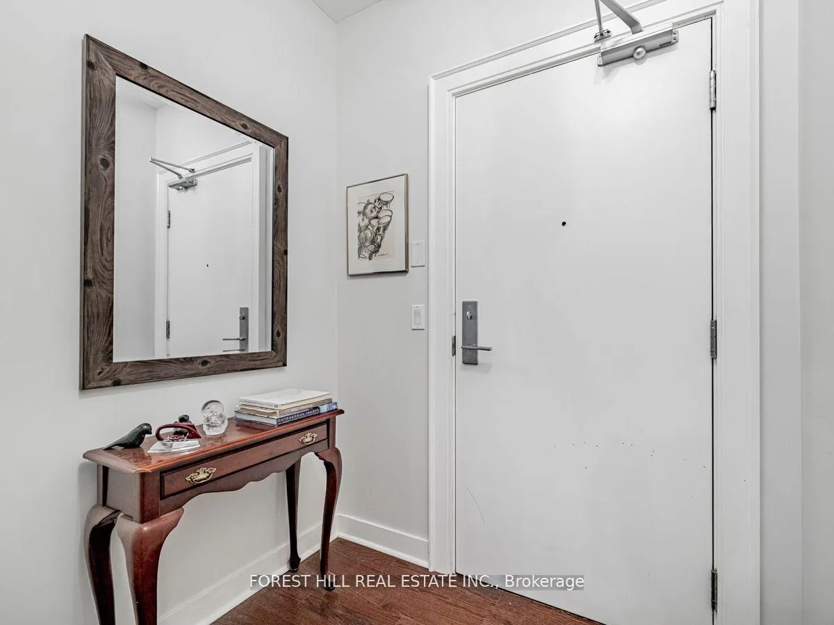 Photo 2 of Unit 511, 438 King Street W, Toronto, Waterfront Communities — HOMEH
