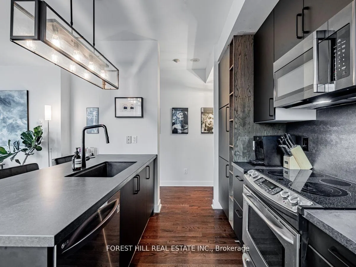 Photo 5 of Unit 511, 438 King Street W, Toronto, Waterfront Communities — HOMEH