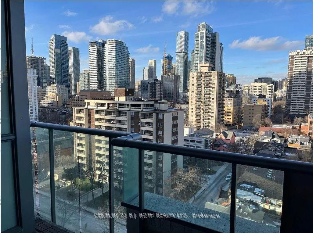 Photo 6 of Unit 1203, 285 Mutual Street, Toronto, Church-Yonge Corridor — HOMEH