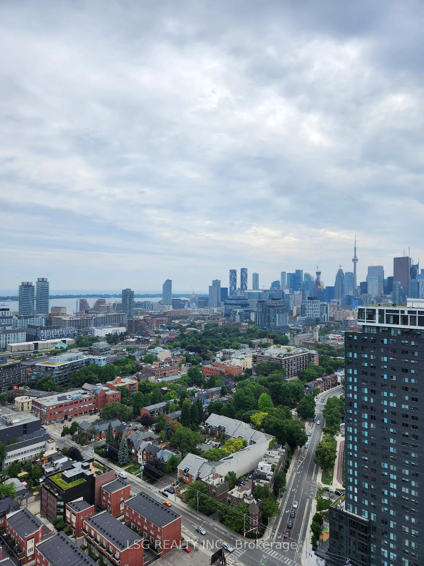 Photo 7 of Unit 3403, 5 Defries Street, Toronto, Regent Park — HOMEH