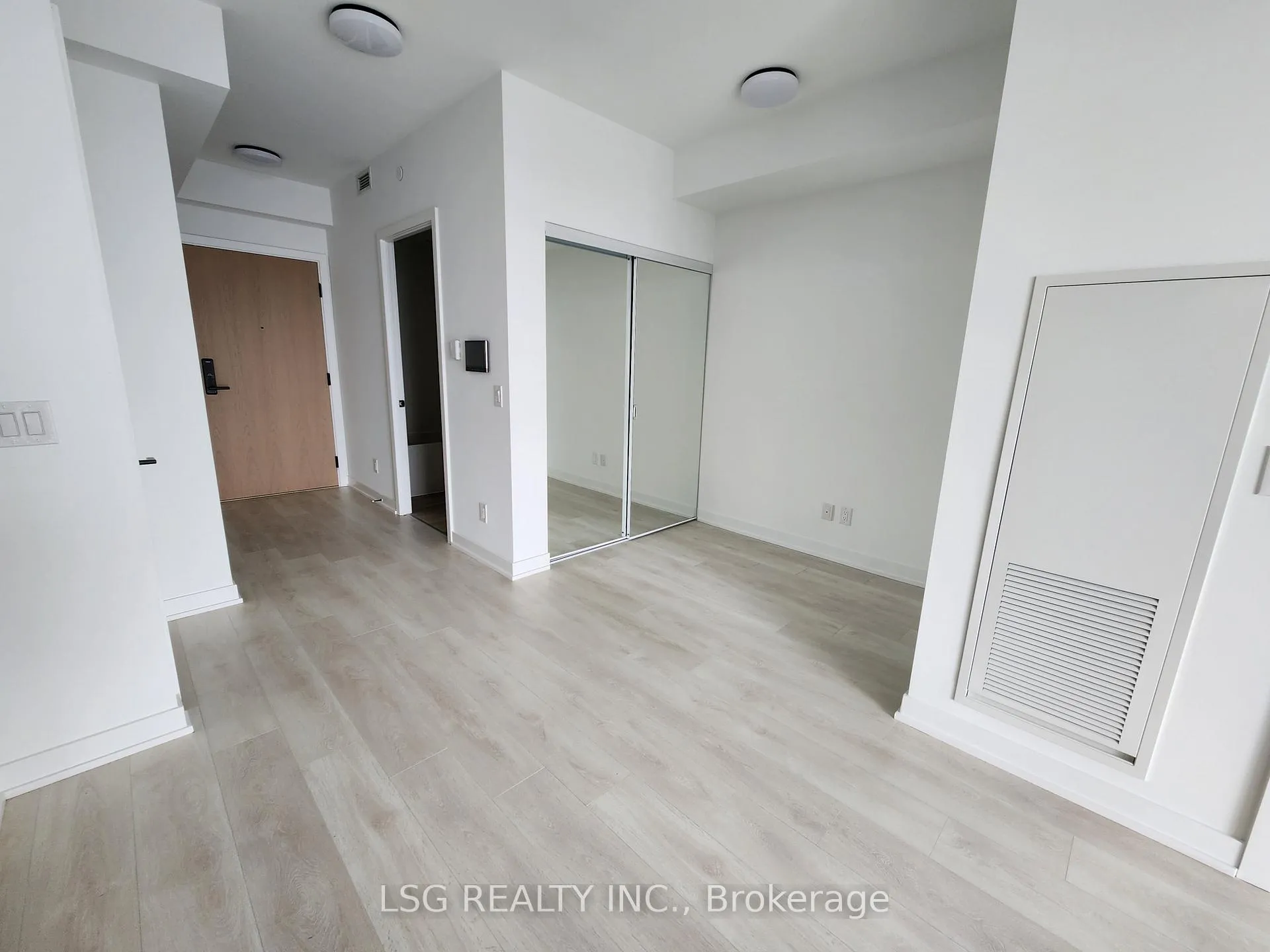 Photo 9 of Unit 3403, 5 Defries Street, Toronto, Regent Park — HOMEH