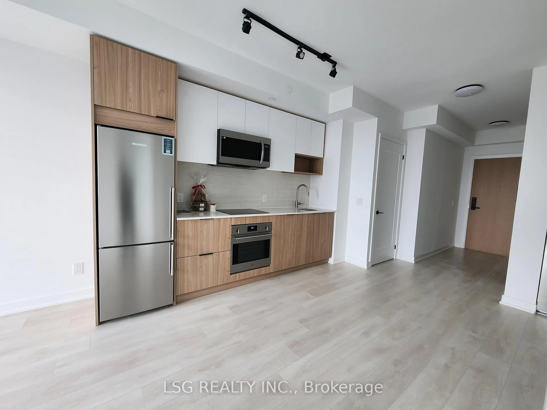 Photo 15 of Unit 3403, 5 Defries Street, Toronto, Regent Park — HOMEH
