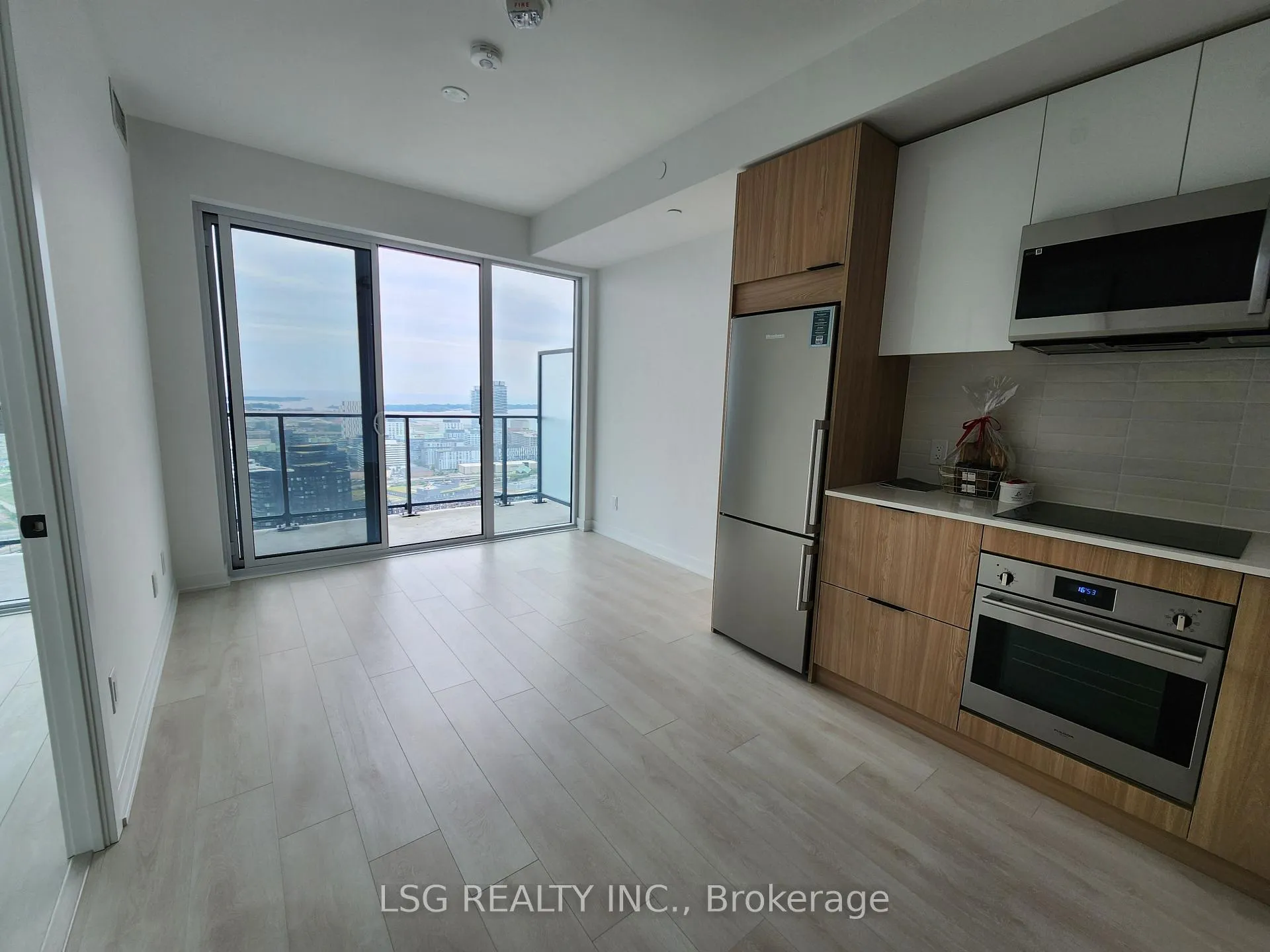 Photo 22 of Unit 3403, 5 Defries Street, Toronto, Regent Park — HOMEH