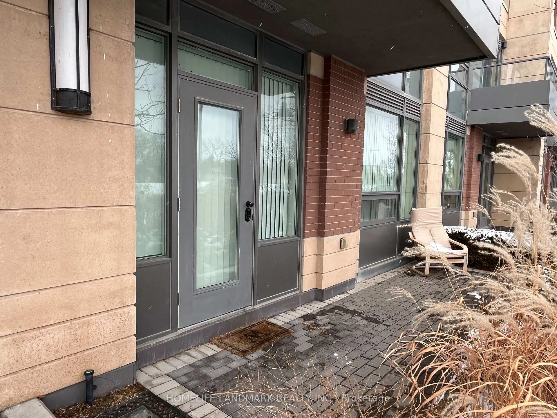 Photo 8 of Unit 121, 18 Uptown Drive, Markham, Unionville — HOMEH