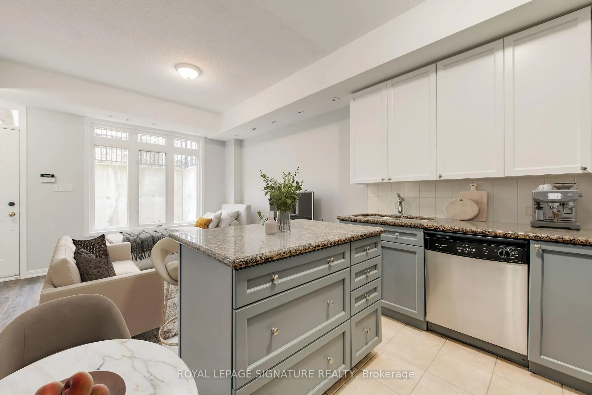 Photo 5 of Unit 35, 68 Carr Street, Toronto, Kensington-Chinatown — HOMEH