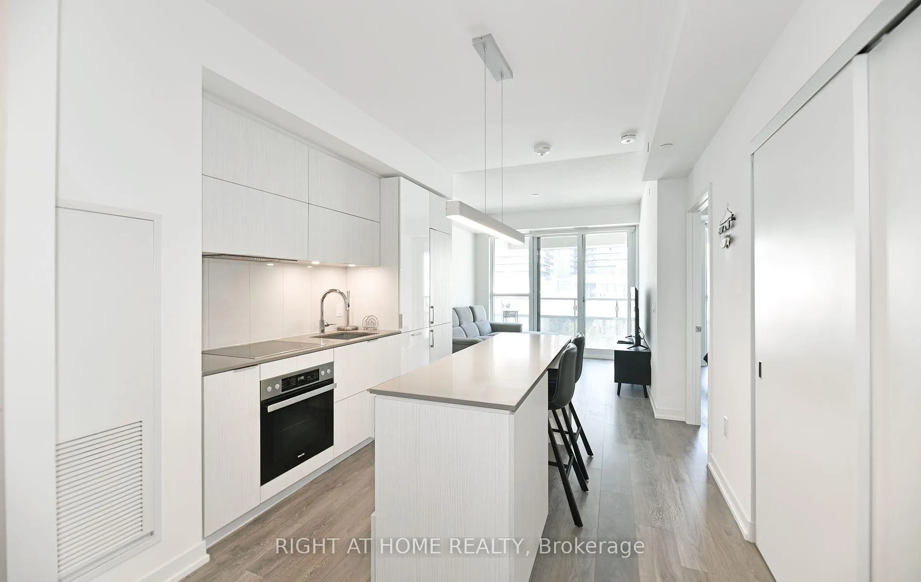 Photo 9 of Unit 912, 15 Lower Jarvis Street, Toronto, Waterfront Communities — HOMEH