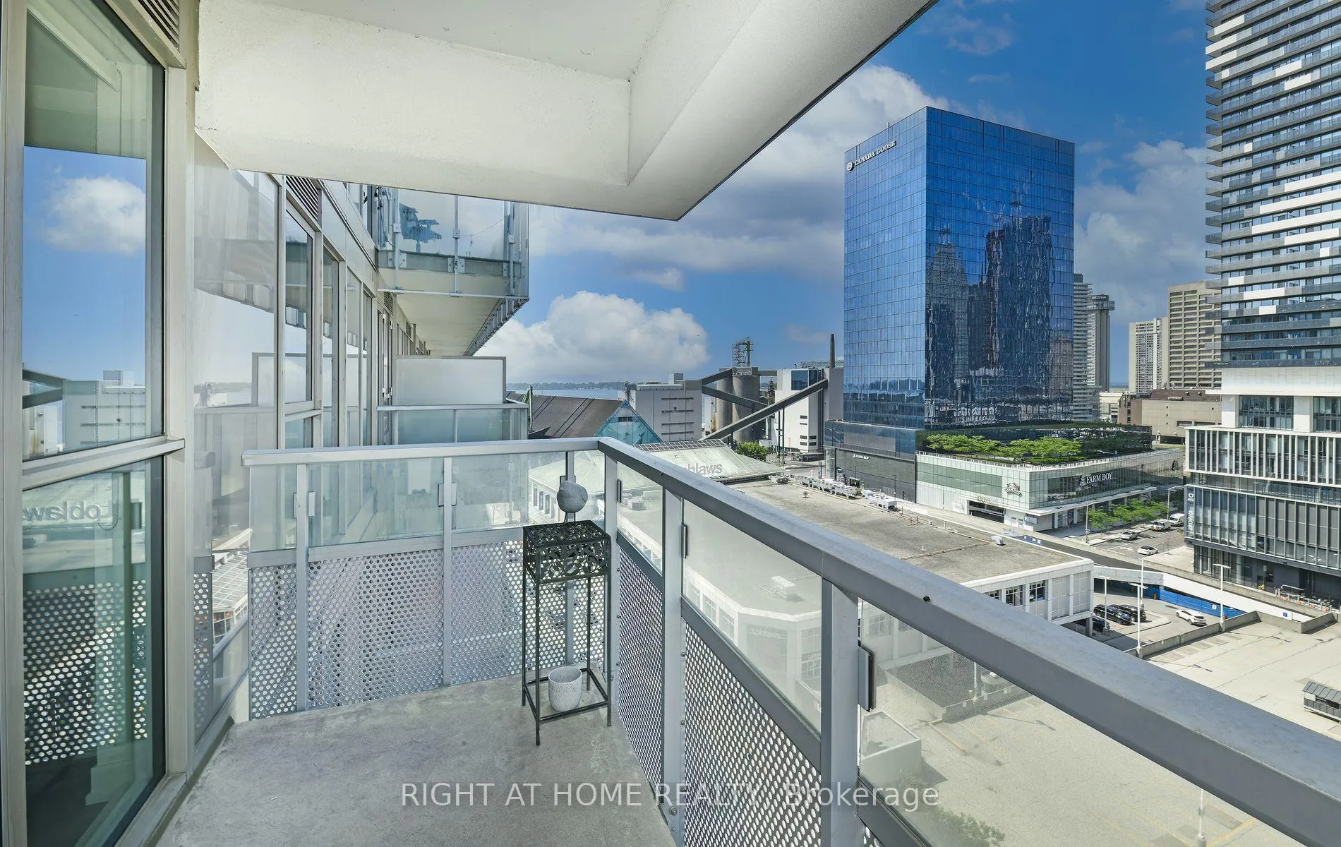 Photo 16 of Unit 912, 15 Lower Jarvis Street, Toronto, Waterfront Communities — HOMEH