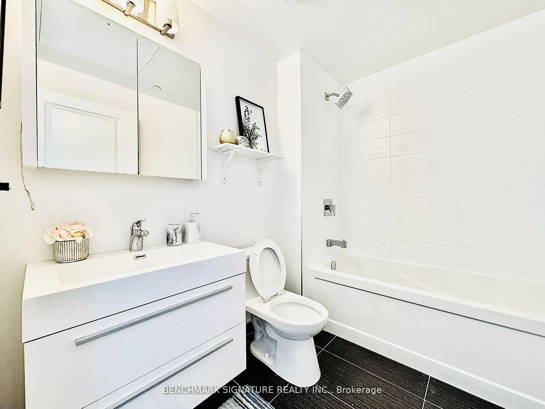 Photo 9 of Unit 1001J, 8081 Birchmount Road, Markham, Unionville — HOMEH