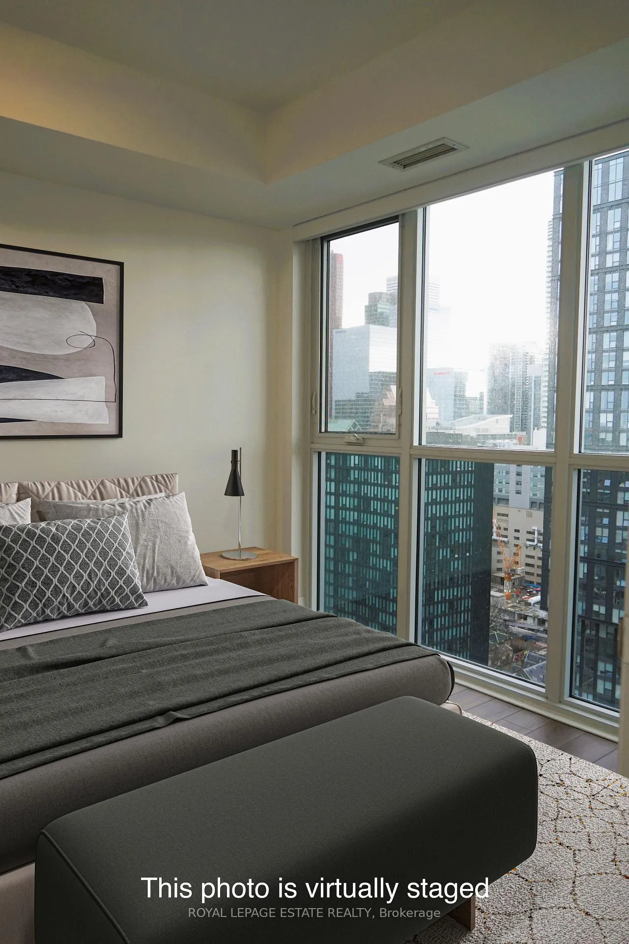Photo 3 of Unit 3106, 77 mutual Street, Toronto, Church-Yonge Corridor — HOMEH