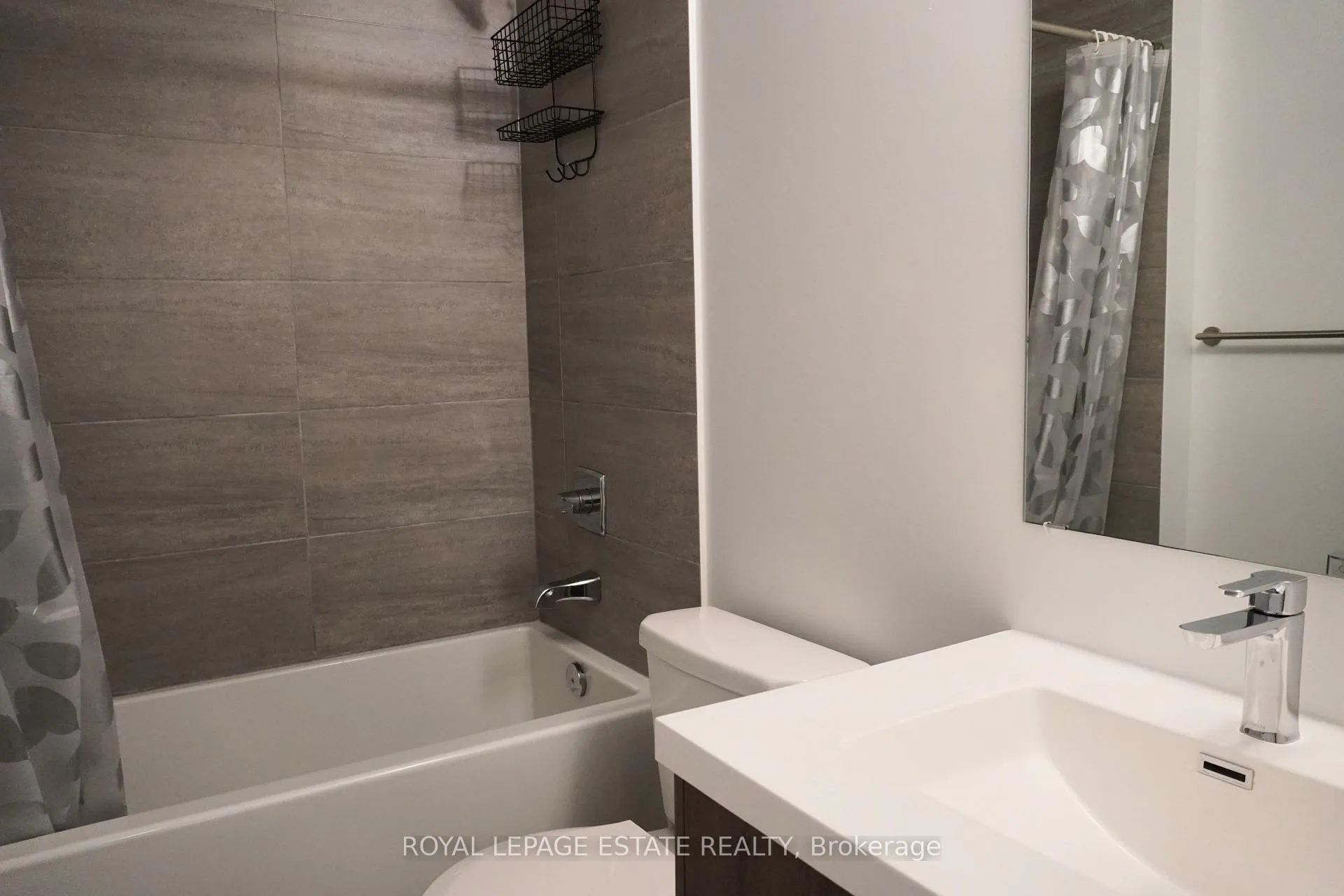 Photo 5 of Unit 3106, 77 mutual Street, Toronto, Church-Yonge Corridor — HOMEH