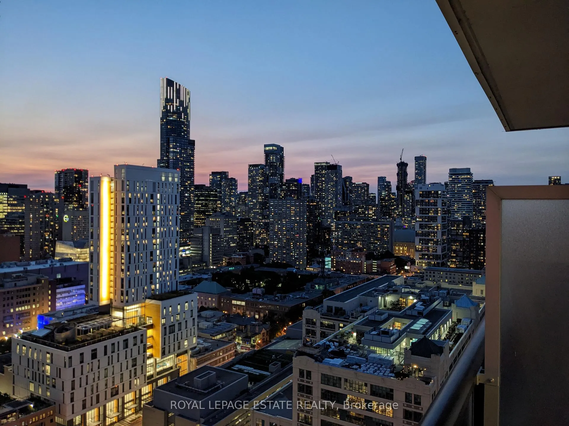 Photo 12 of Unit 3106, 77 mutual Street, Toronto, Church-Yonge Corridor — HOMEH