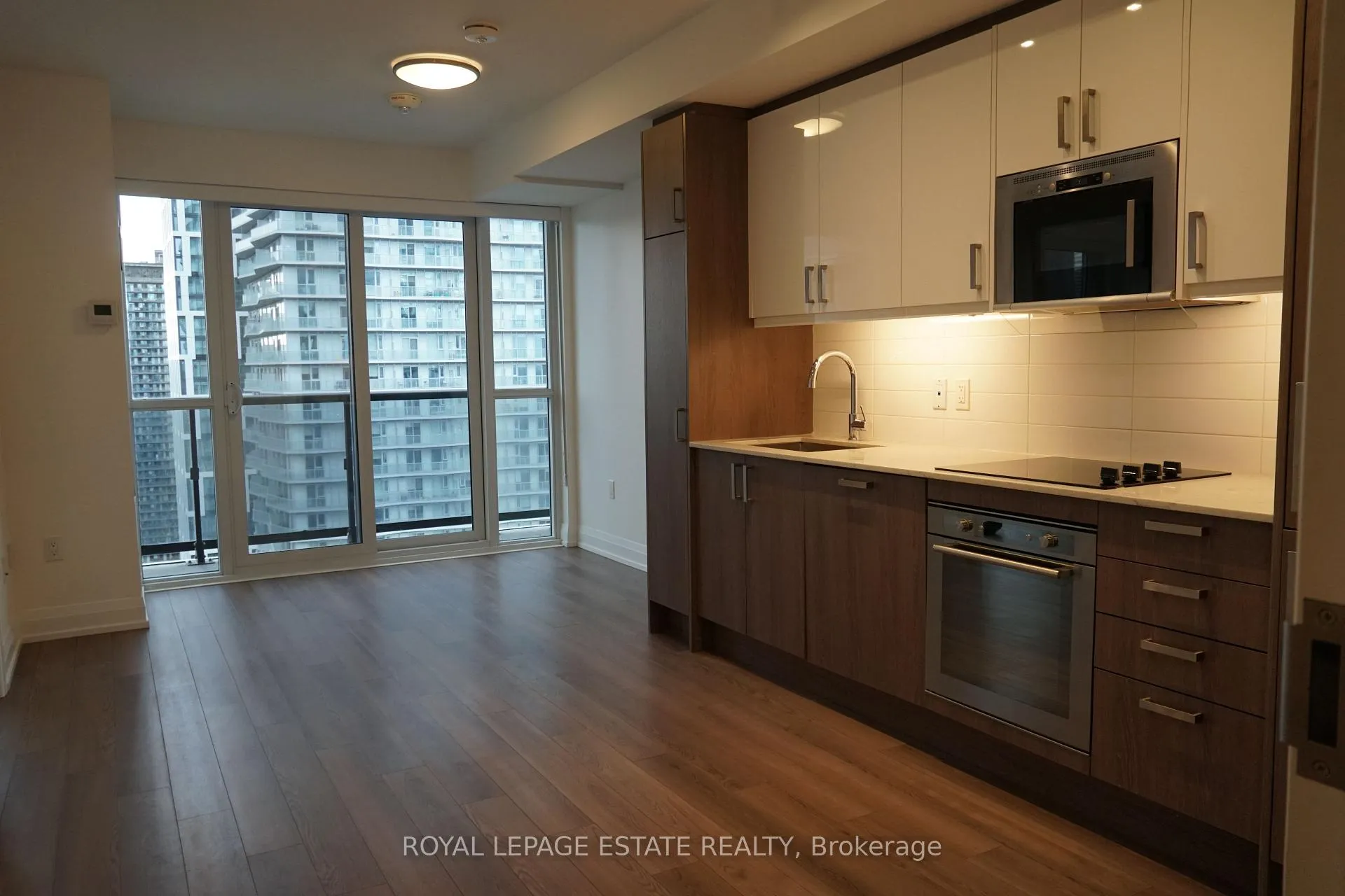 Photo 13 of Unit 3106, 77 mutual Street, Toronto, Church-Yonge Corridor — HOMEH