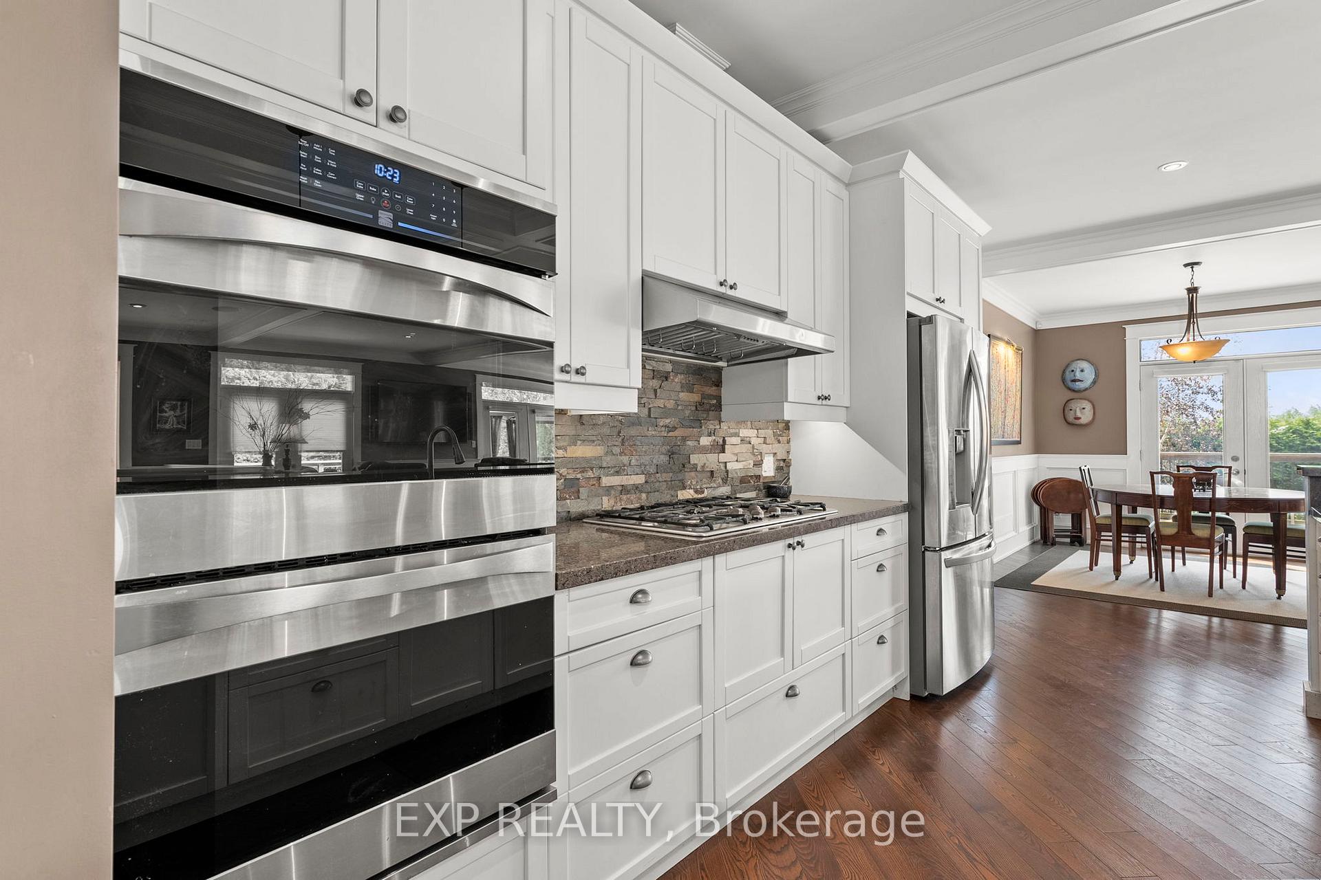 Photo 9 of 71 Clovelly Cove, Georgina, Pefferlaw — HOMEH