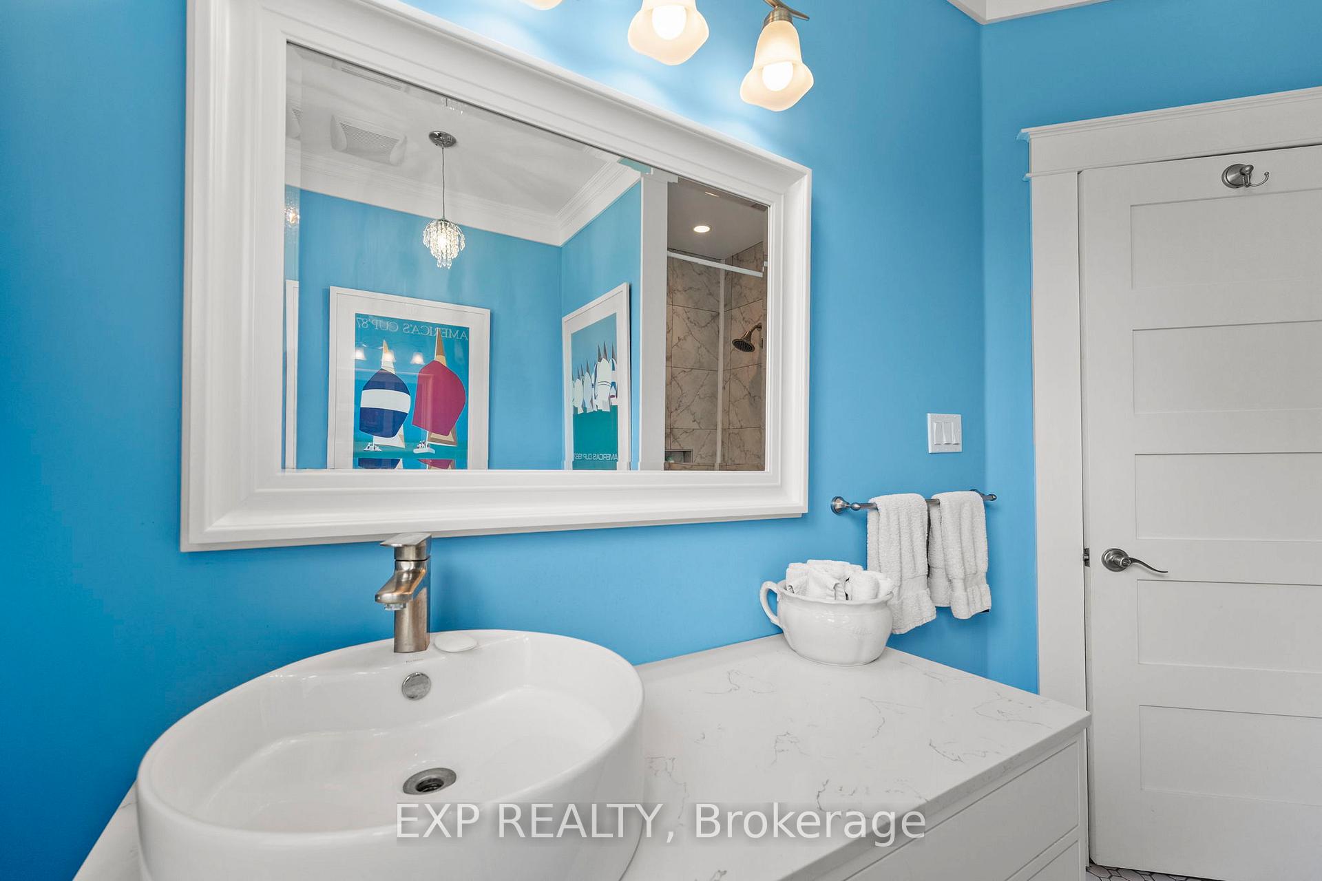 Photo 24 of 71 Clovelly Cove, Georgina, Pefferlaw — HOMEH
