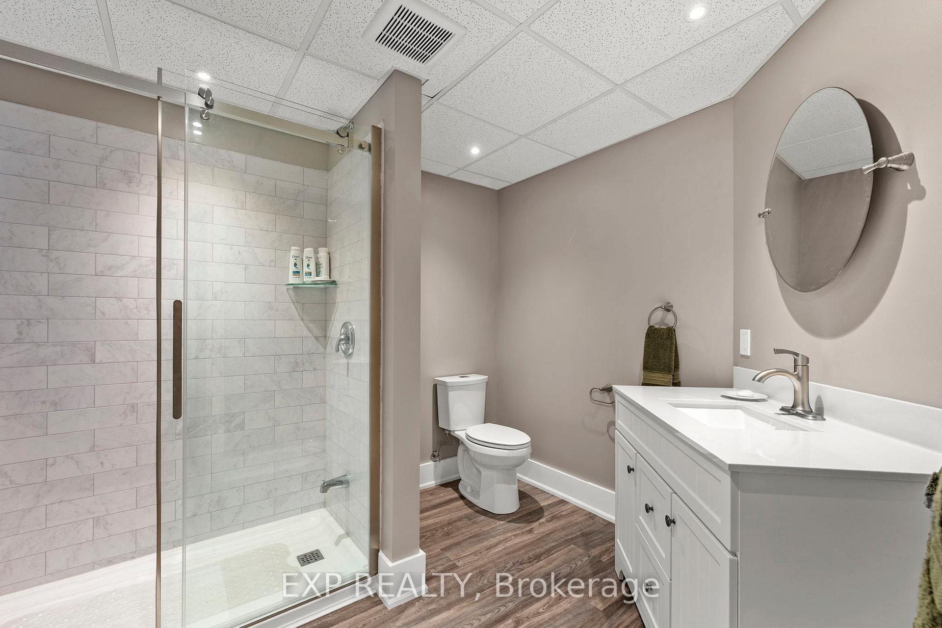 Photo 34 of 71 Clovelly Cove, Georgina, Pefferlaw — HOMEH