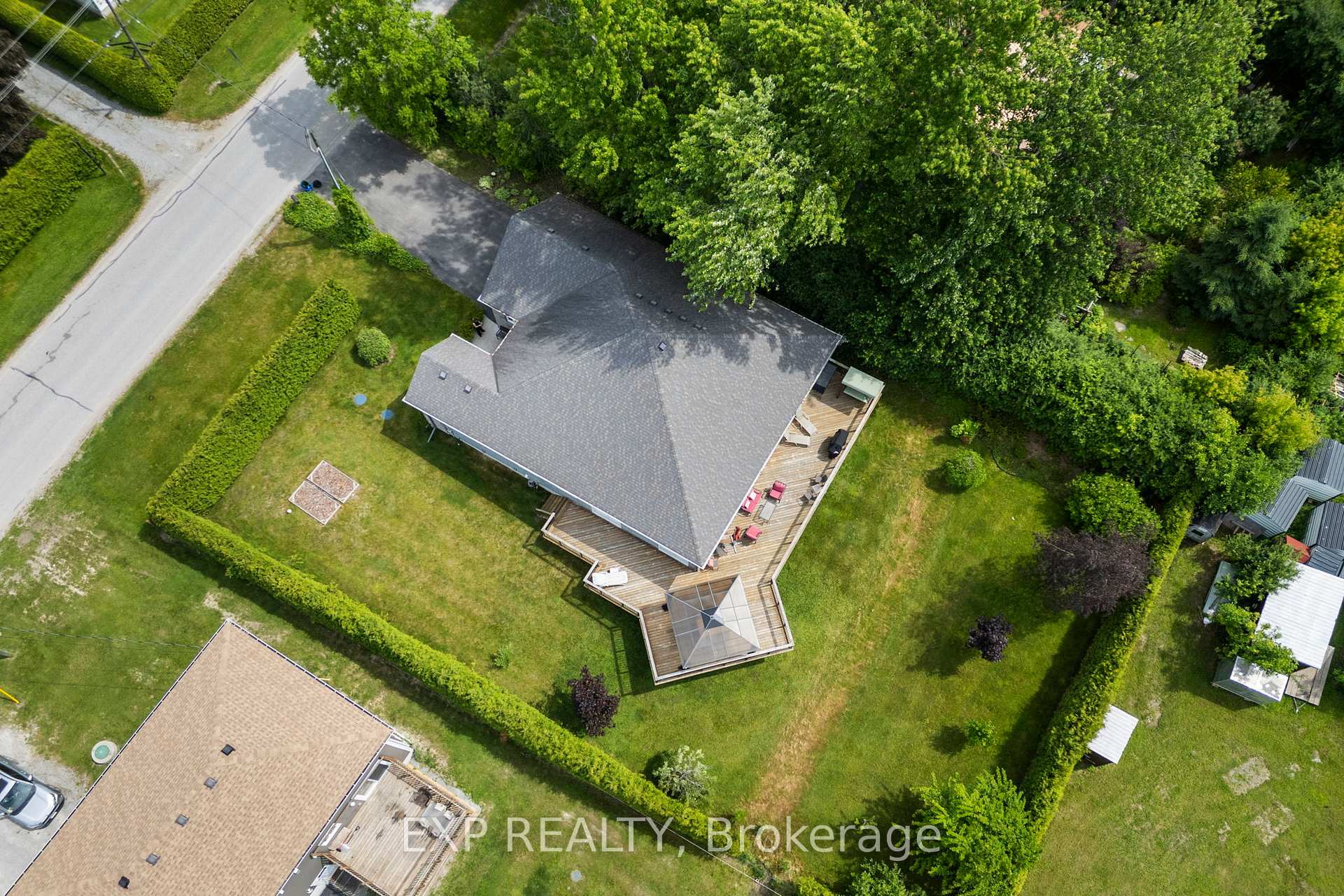 Photo 41 of 71 Clovelly Cove, Georgina, Pefferlaw — HOMEH