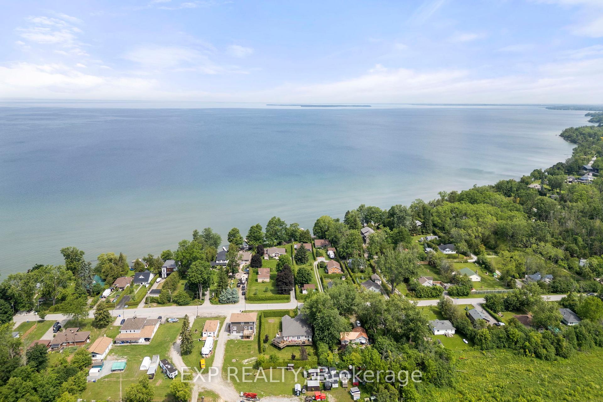 Photo 46 of 71 Clovelly Cove, Georgina, Pefferlaw — HOMEH